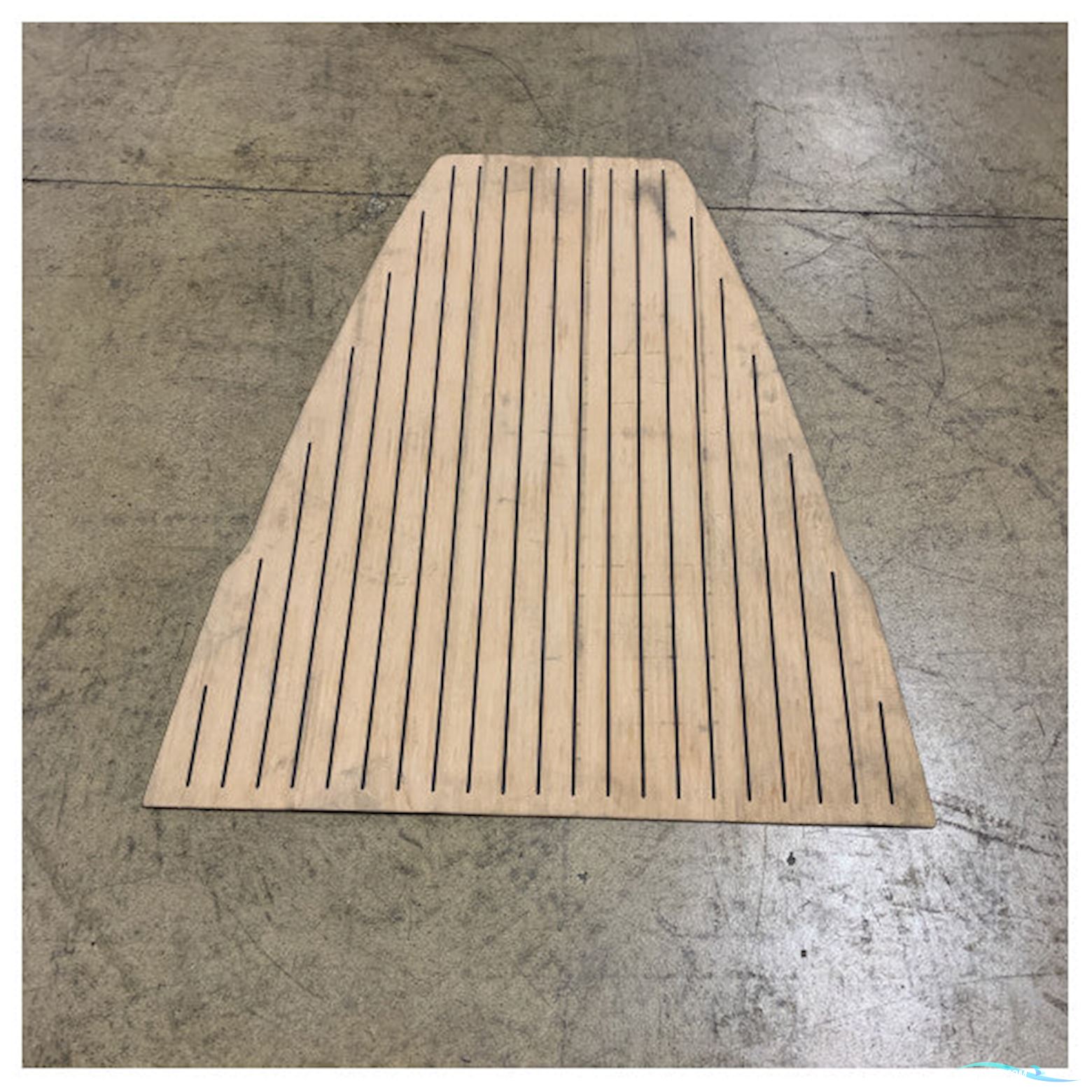 Quicksilver Activ 755 Open Bow Side Flexiteak Floor Kit - 2293564B Bådtilbehør 2025, Holland