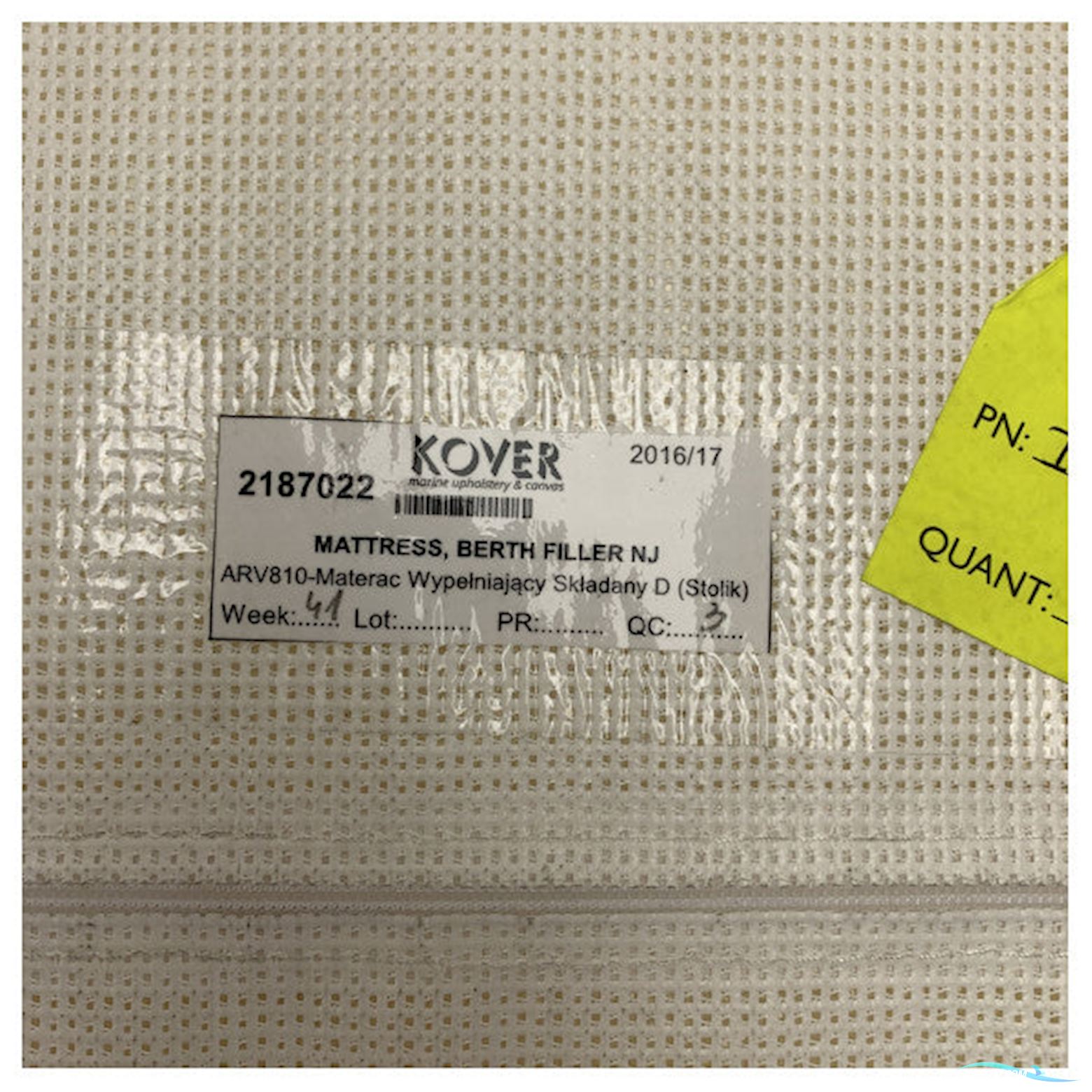 Quicksilver Captur 810 Arvor Berth Filler Mattress Grey - 2187022