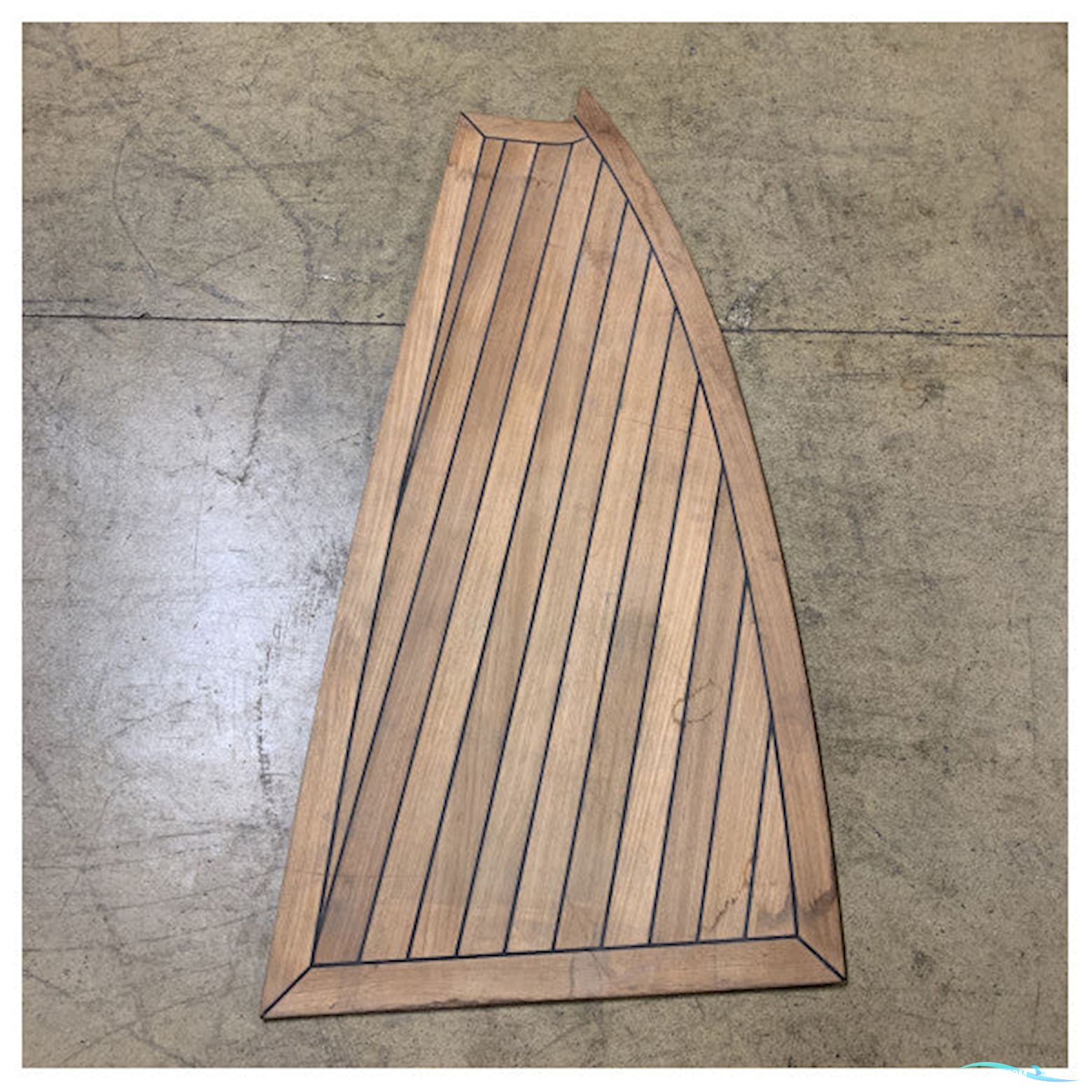 Quicksilver High-Quality Teak Bow Plank With Non-Slip Dark Inlay For Marine And Boat Decks - 2162974 Bådtilbehør 2025, Holland