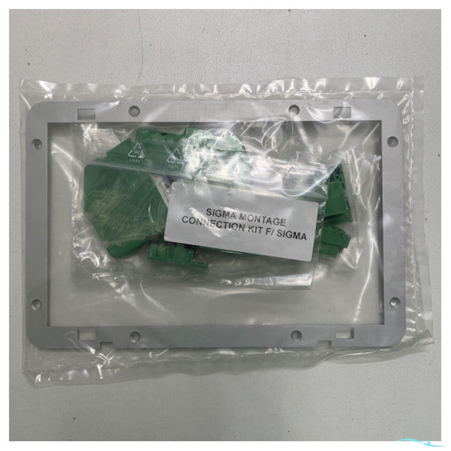 Radio Zeeland Falcon 750 intercom main station