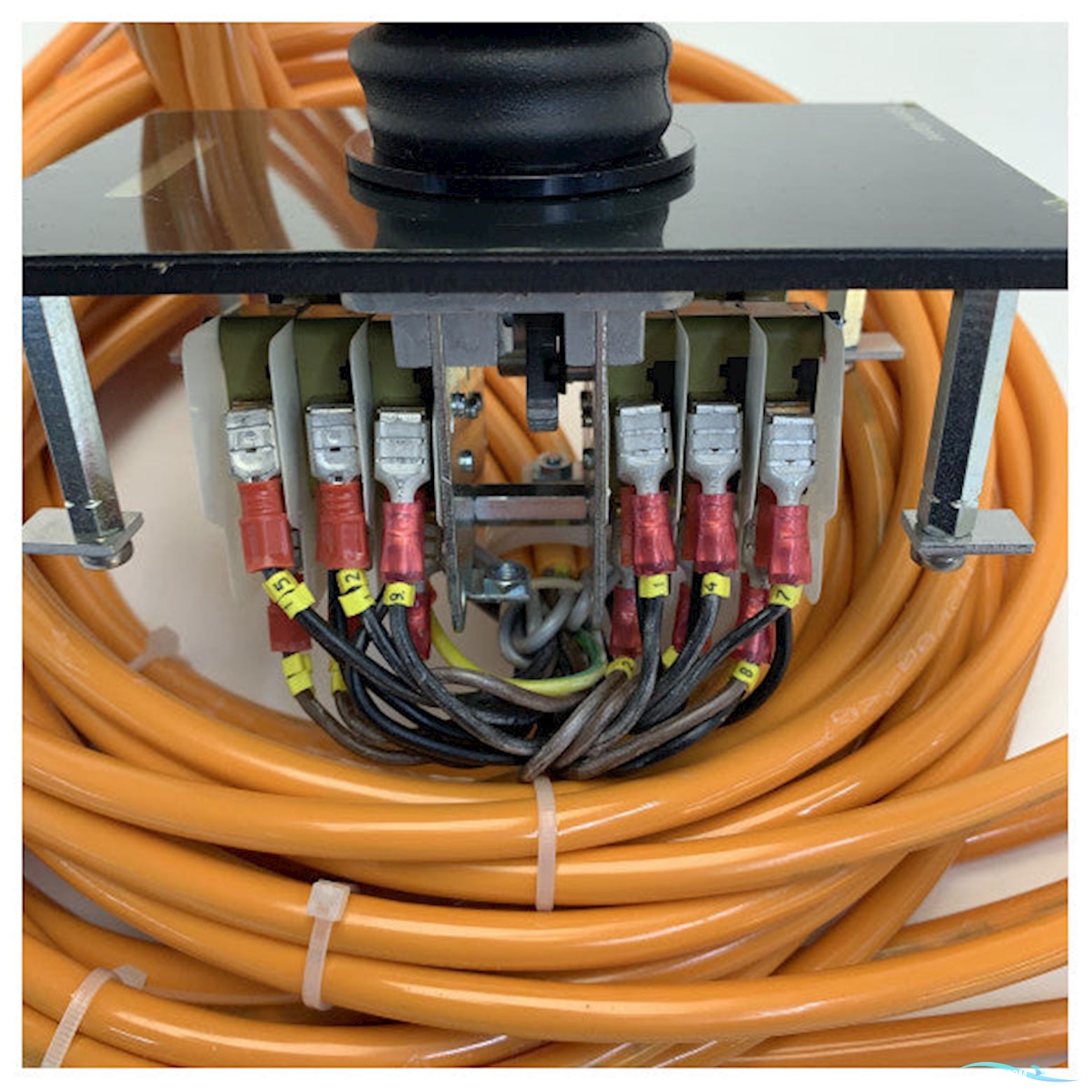 Sperry Marine 4930-BA Steering Dual Nfu Tiller Unit