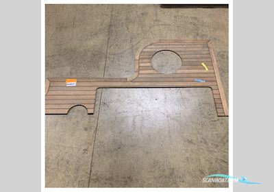 Uttern D And T62 Portside Main Cockpit Teak Floor Kit - 2040614 Bådtilbehør 2026, Holland