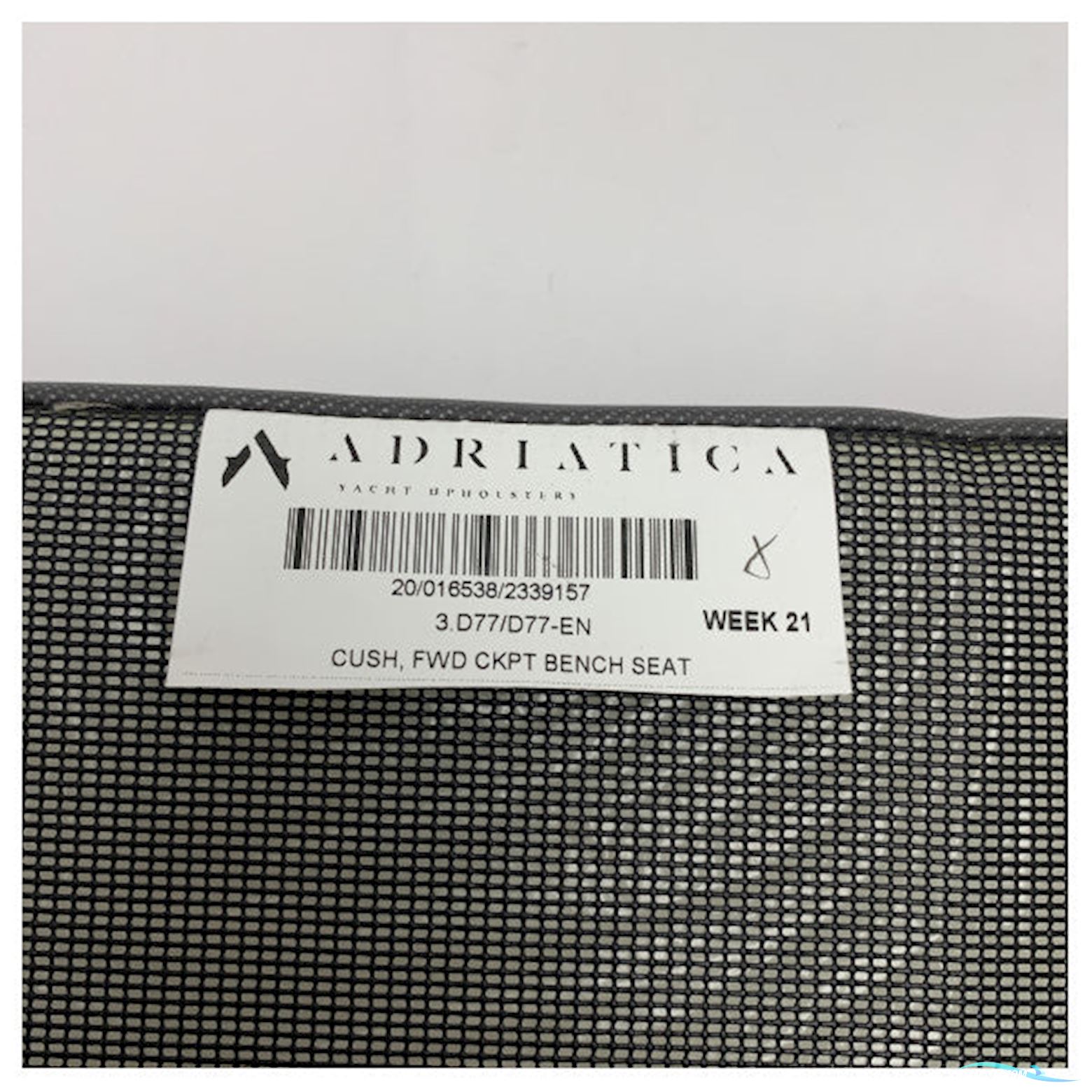 Uttern D77 Forward Seat Cockpit Bench Cushion Antracite - 2339157