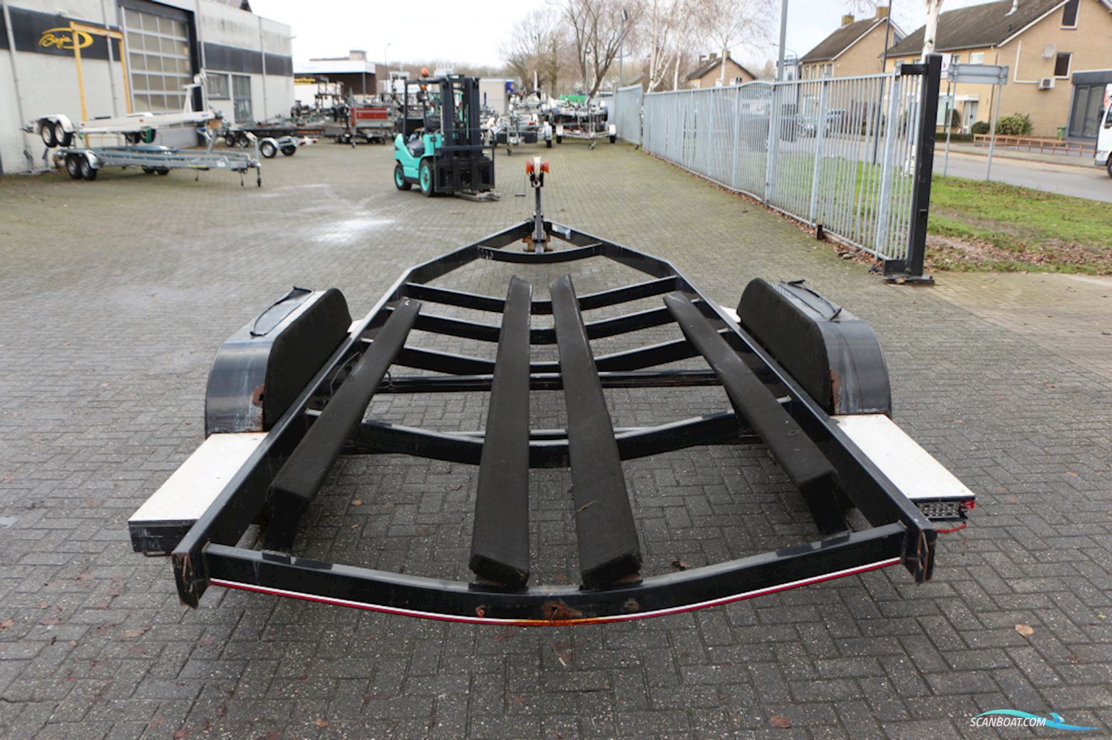 Heritage 2-Asser Stallingstrailer