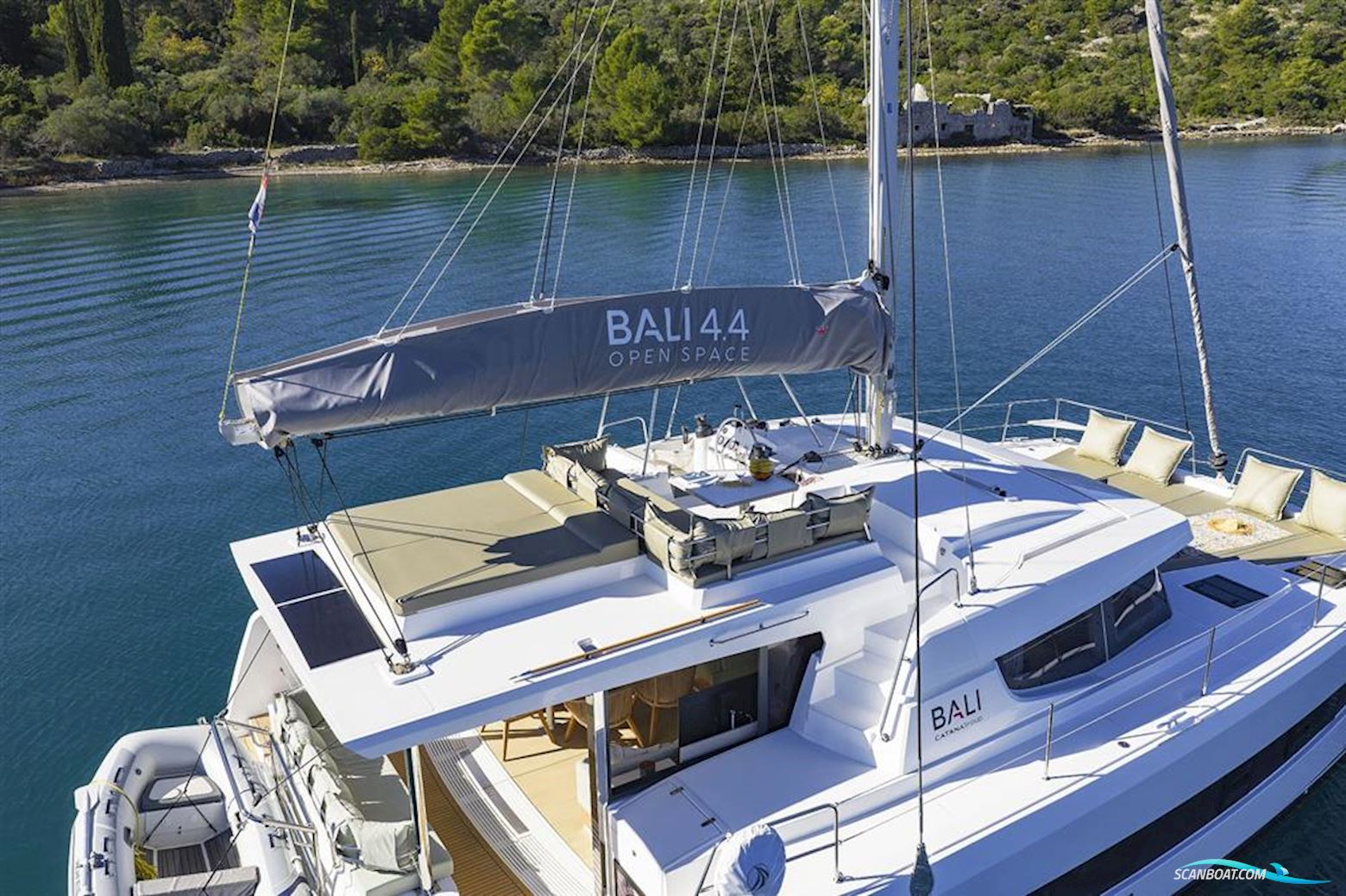 Bali Catamarans 4.4