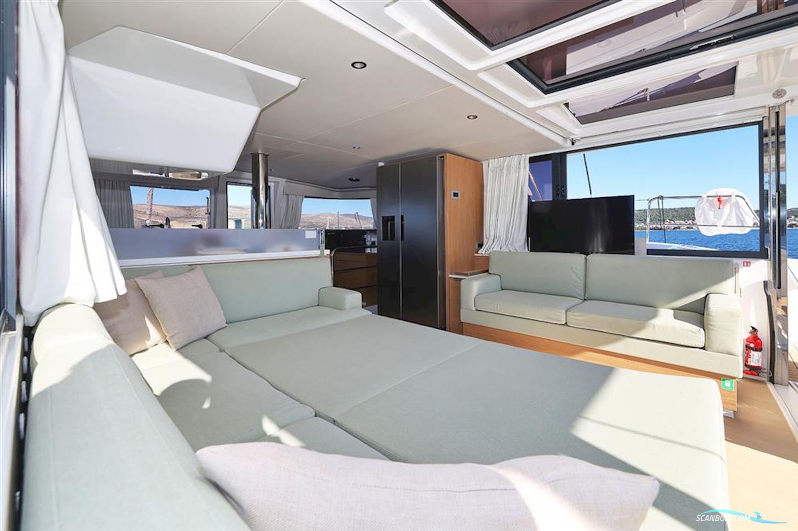 Bali Catamarans 4.4