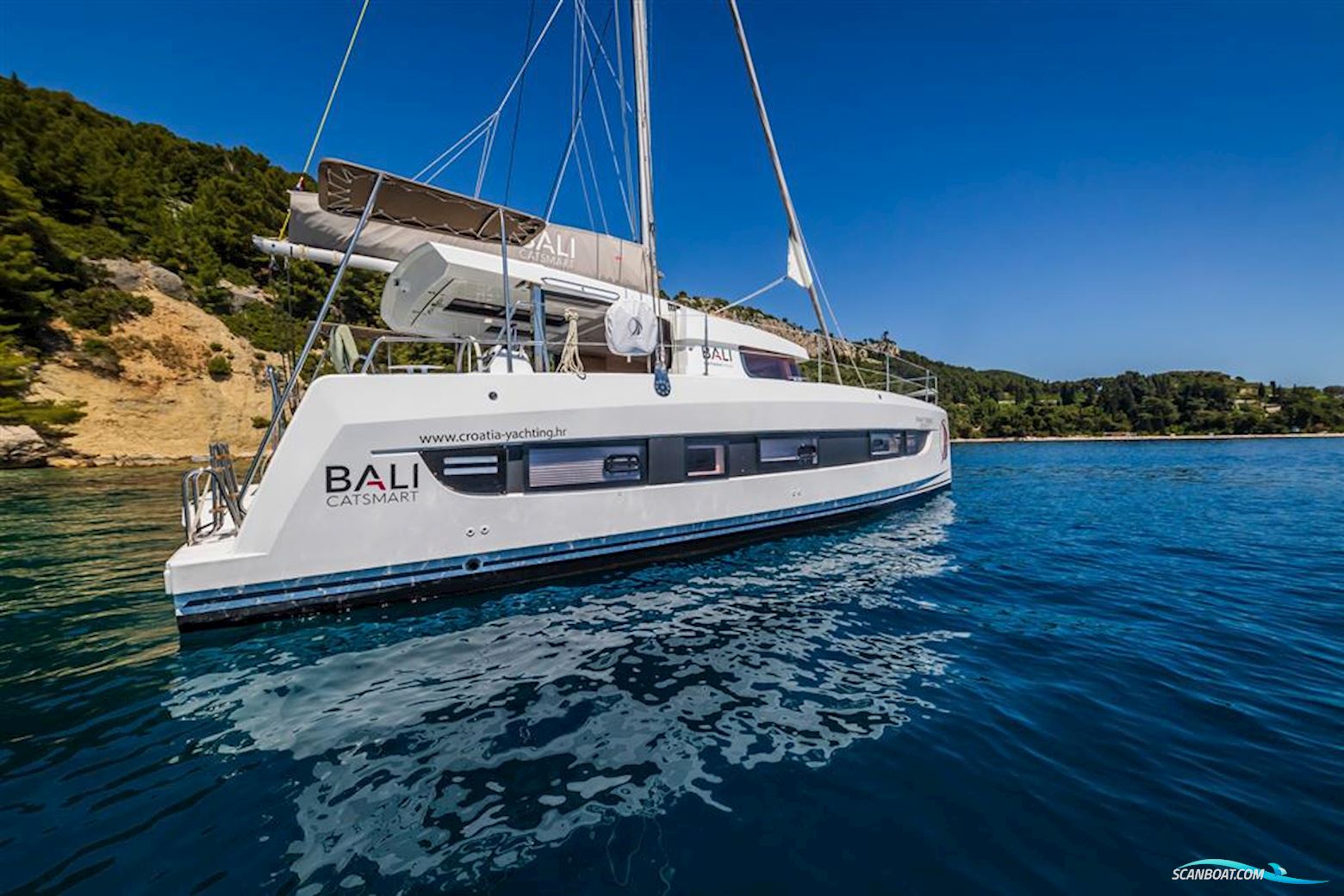 Bali Catamarans Catsmart