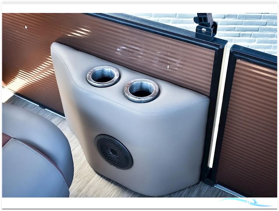 Bennington L22 Quad Bench Saltwater