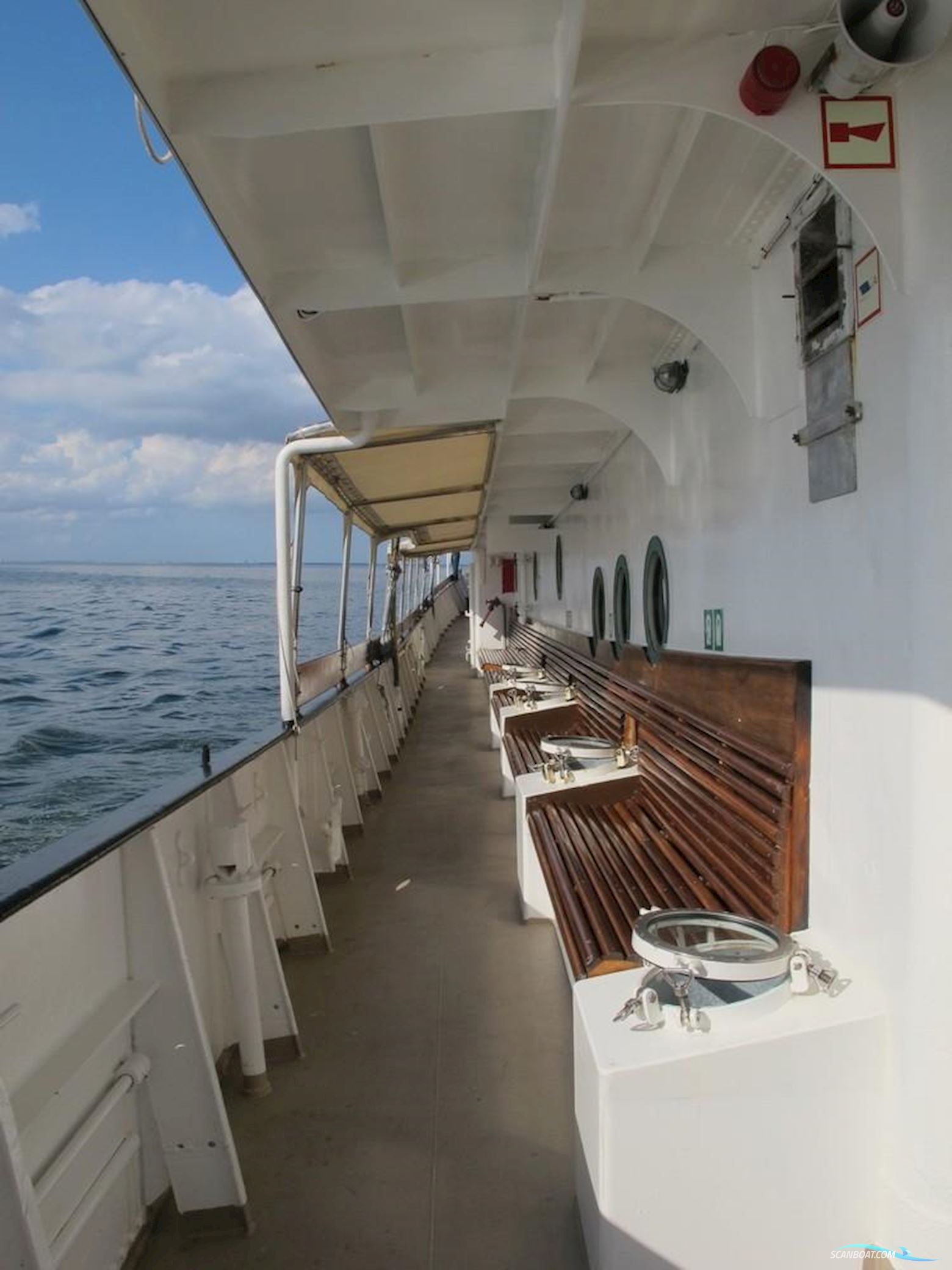 Royal Tallship 3-Mast Sail Schooner