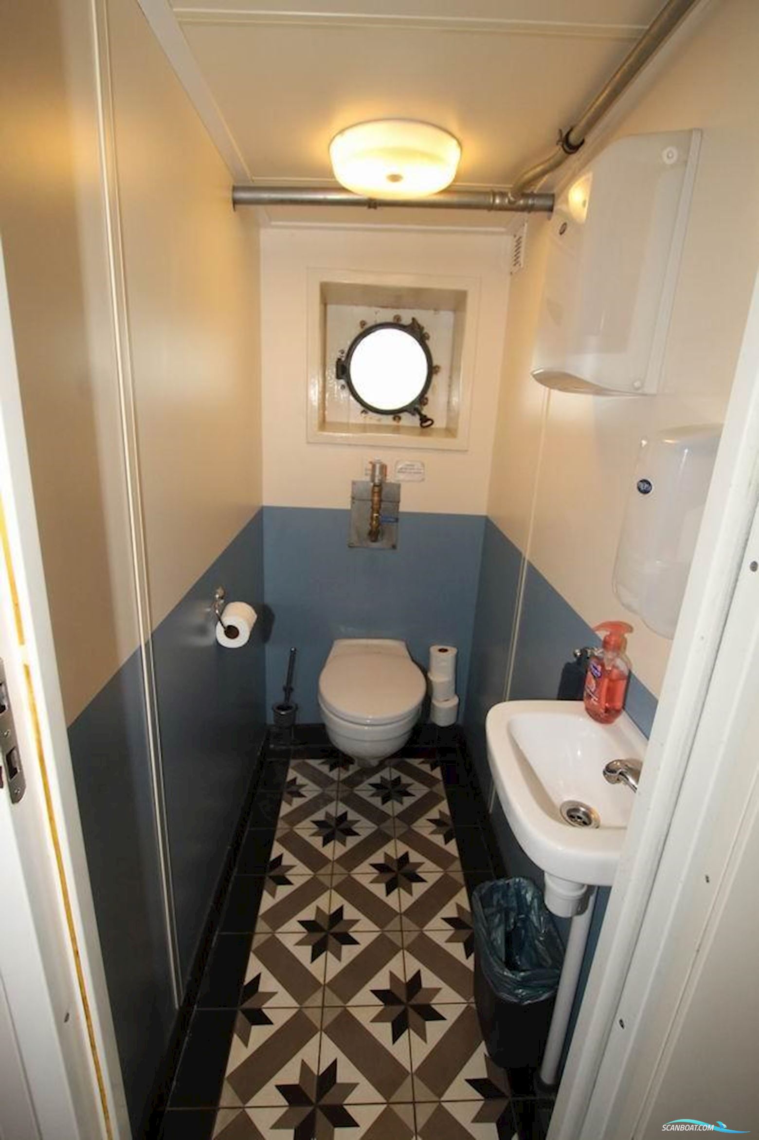 Royal Tallship 3-Mast Sail Schooner