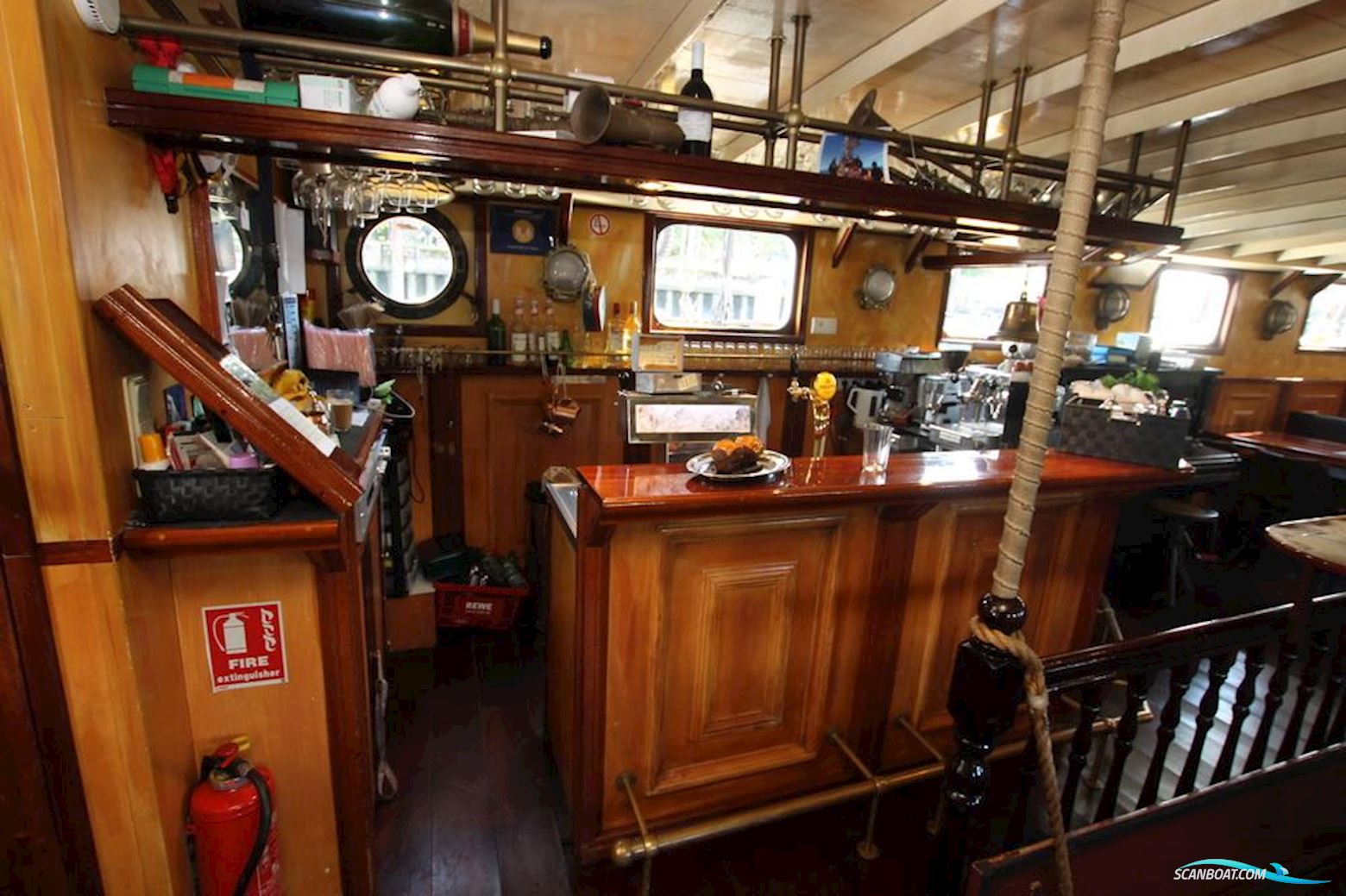 Schooner Topsail