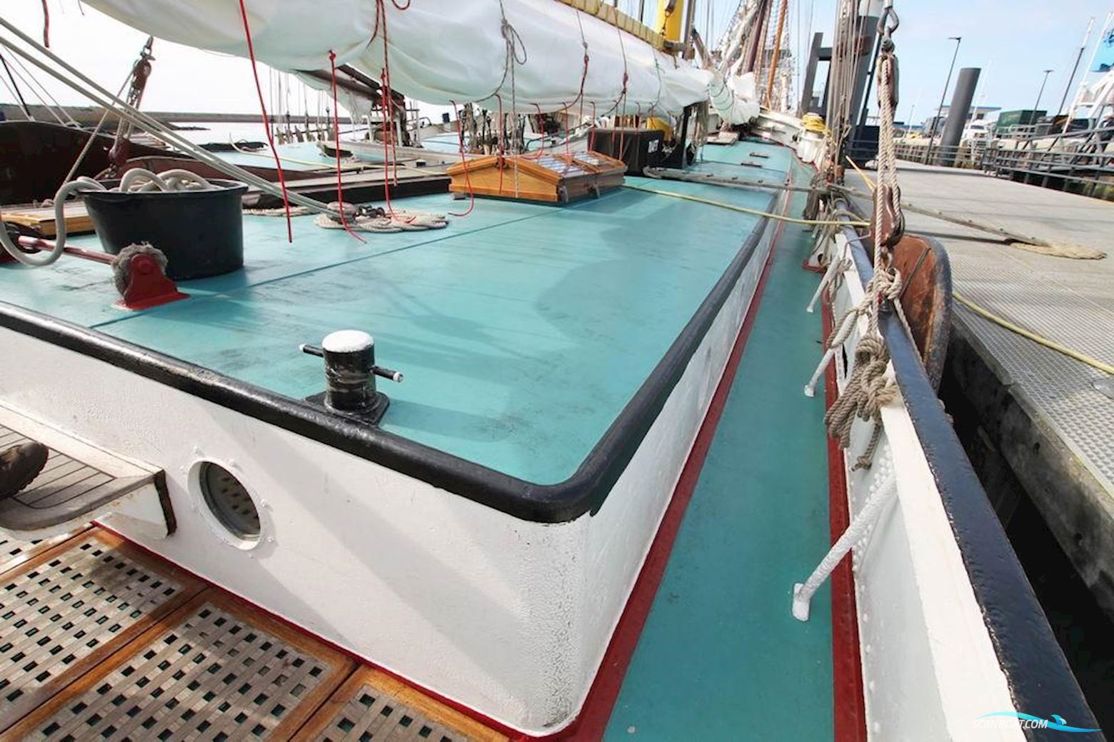 Traditional Wad- en Sontvaarder