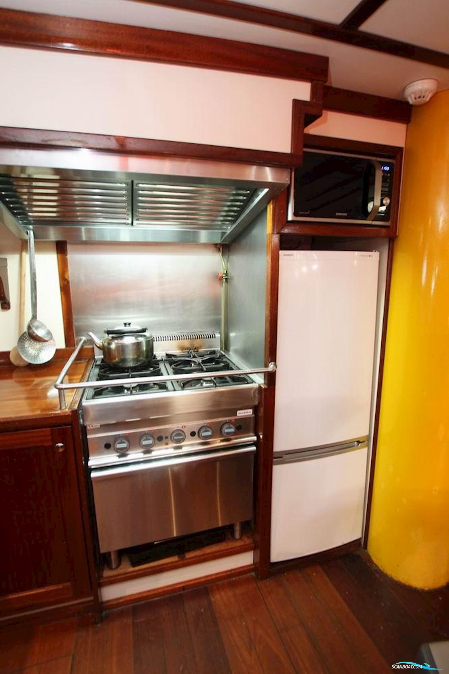 Traditional Wad- en Sontvaarder