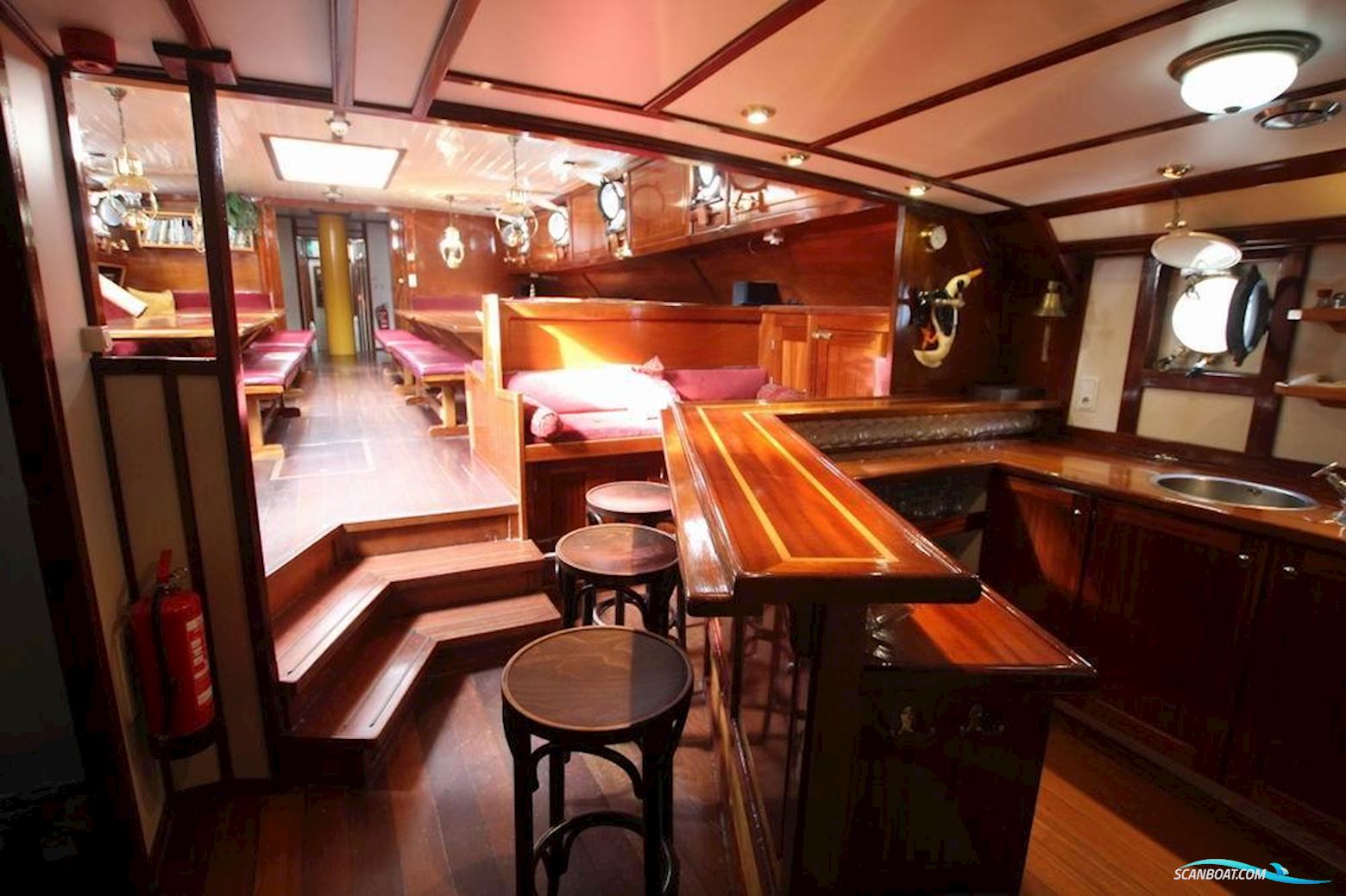 Traditional Wad- en Sontvaarder