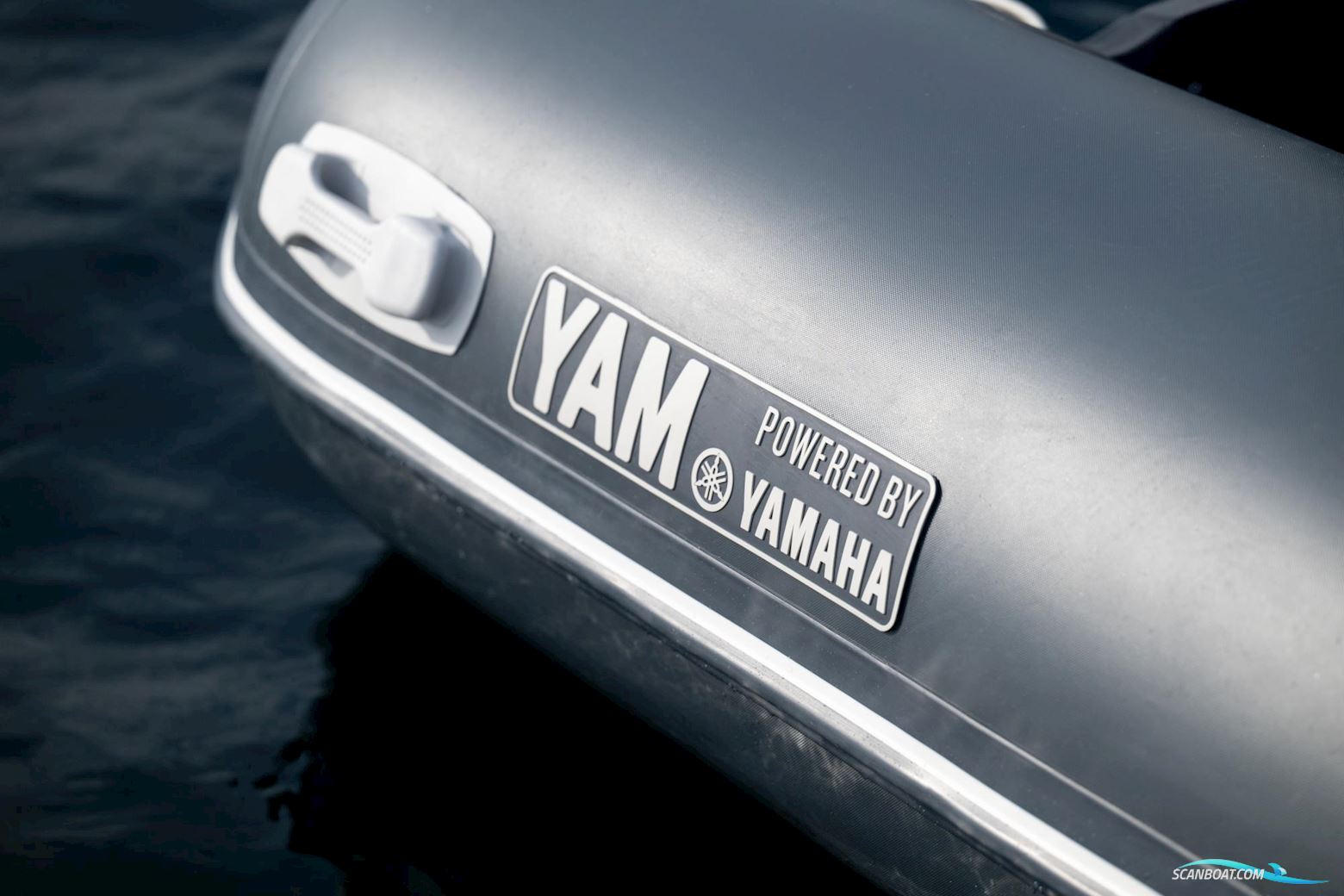 Yamaha YAM 380 S gummibåd med M-20 påhængsmotor