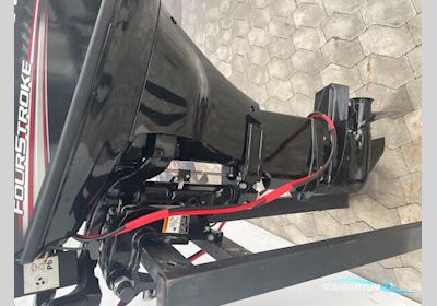 15 hk Mercury 4 takt MLH med el-start og batteri. Båtmotor 2025, Danmark