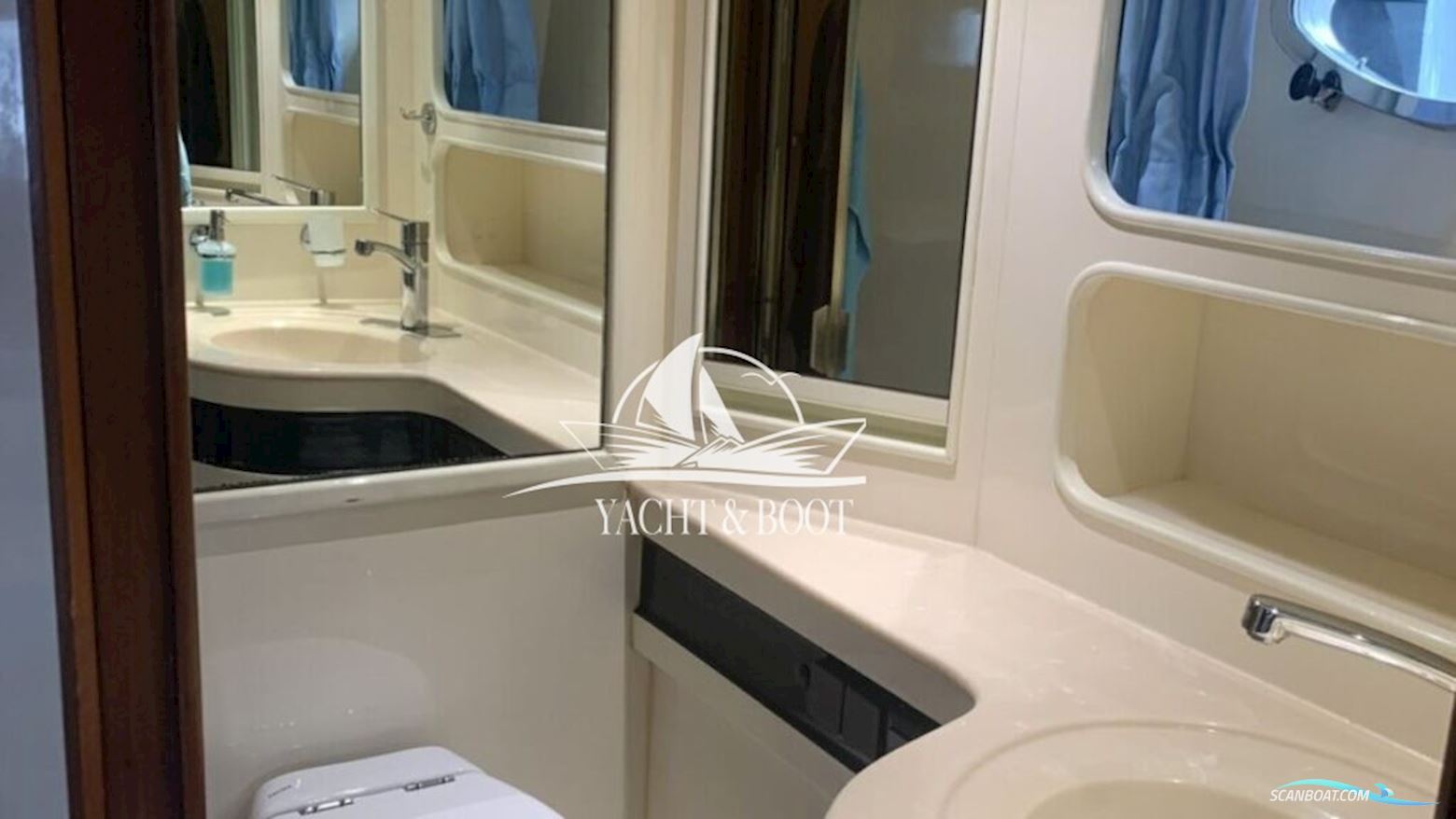 Johnson Boats 56 Fly