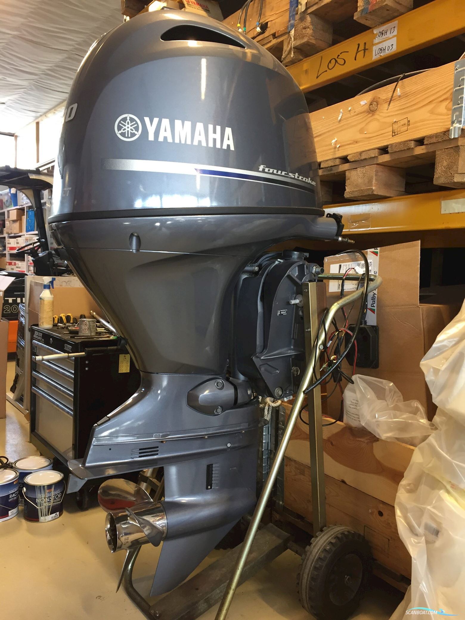 Yamaha 130 HK - Fjernbetjent, Elektronisk start, Powertrim