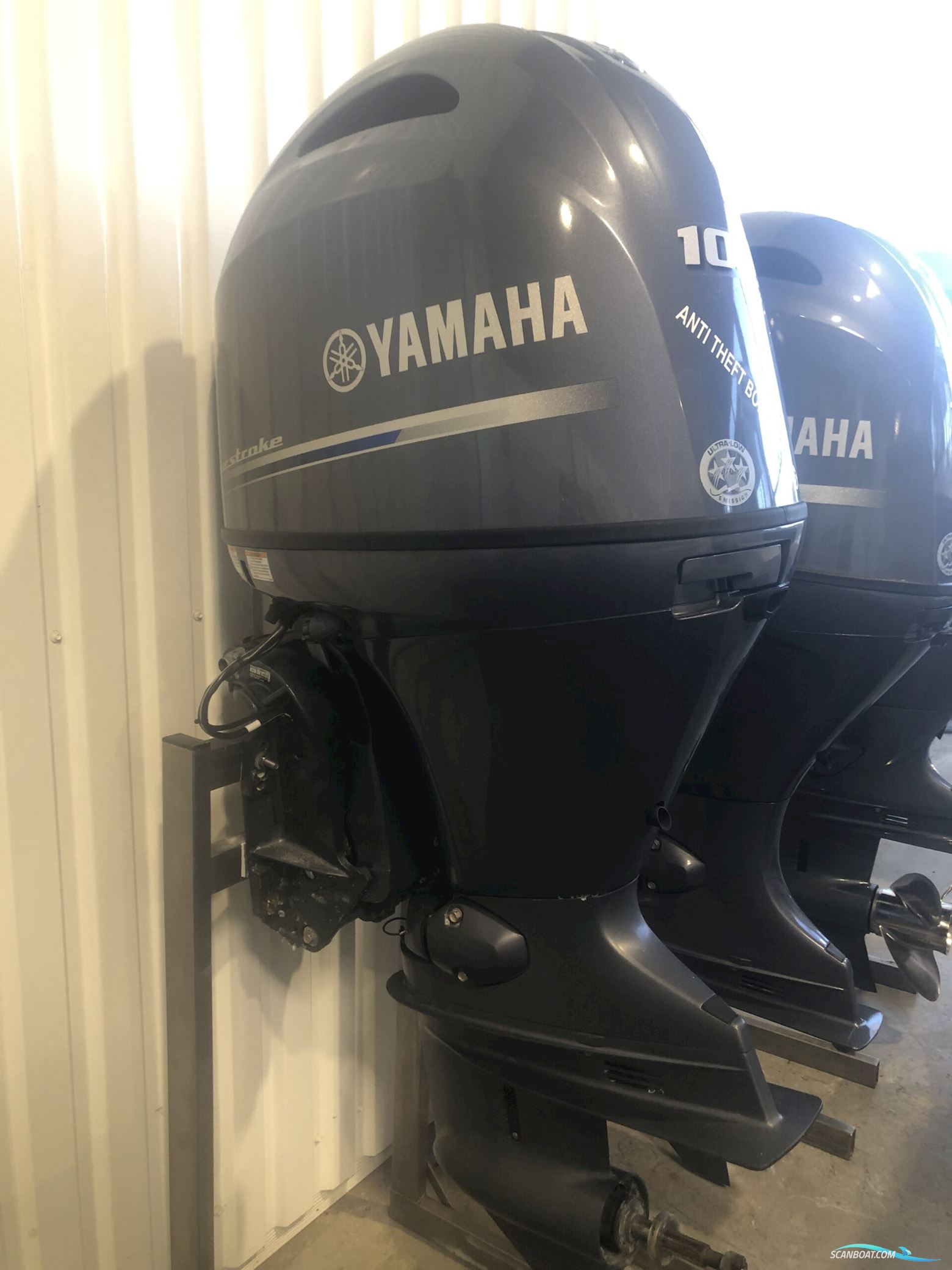 Yamaha F100Fetl