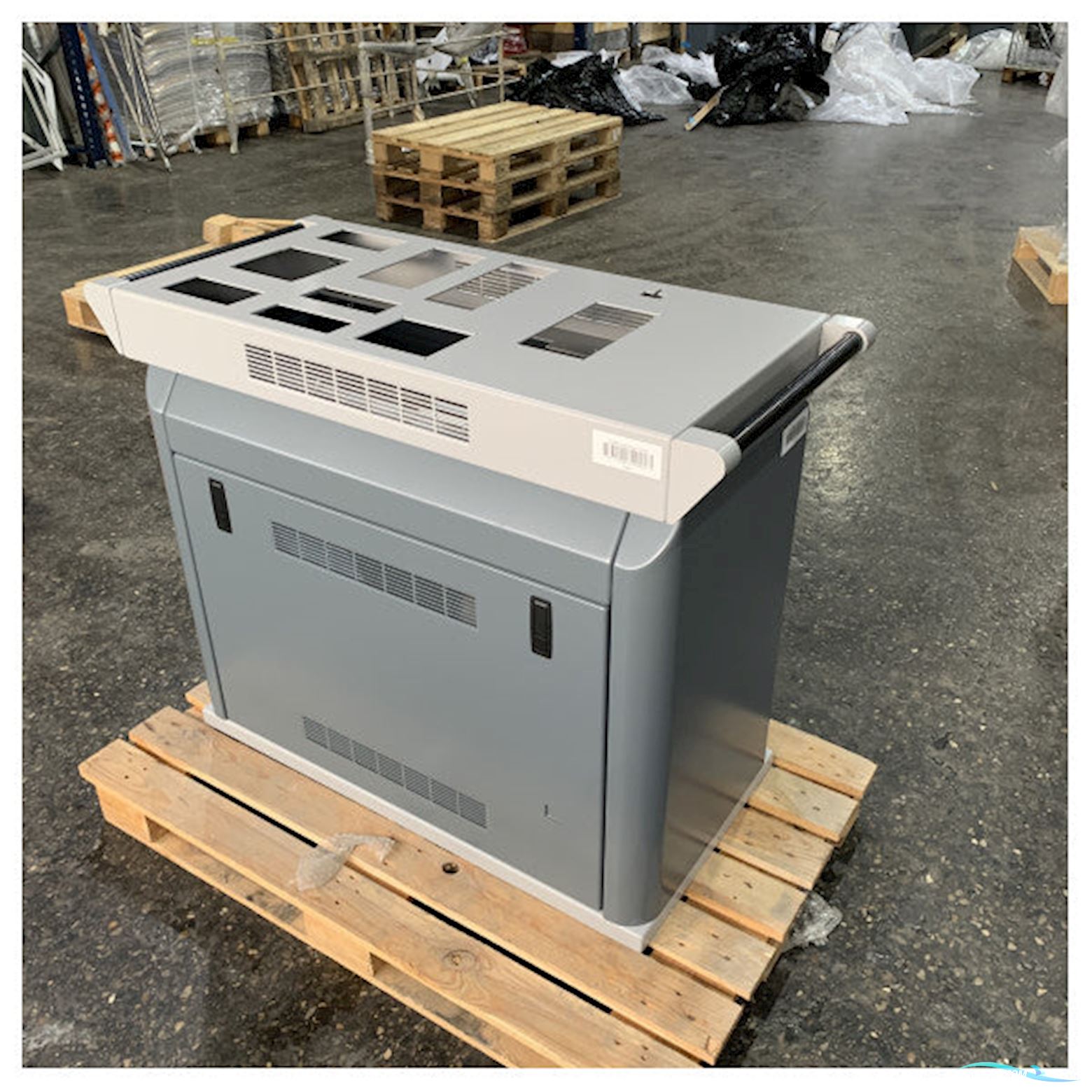 Alphatron Marine Ship Navigation Bridge Console-D antracite L108 x W48 x H84 cm