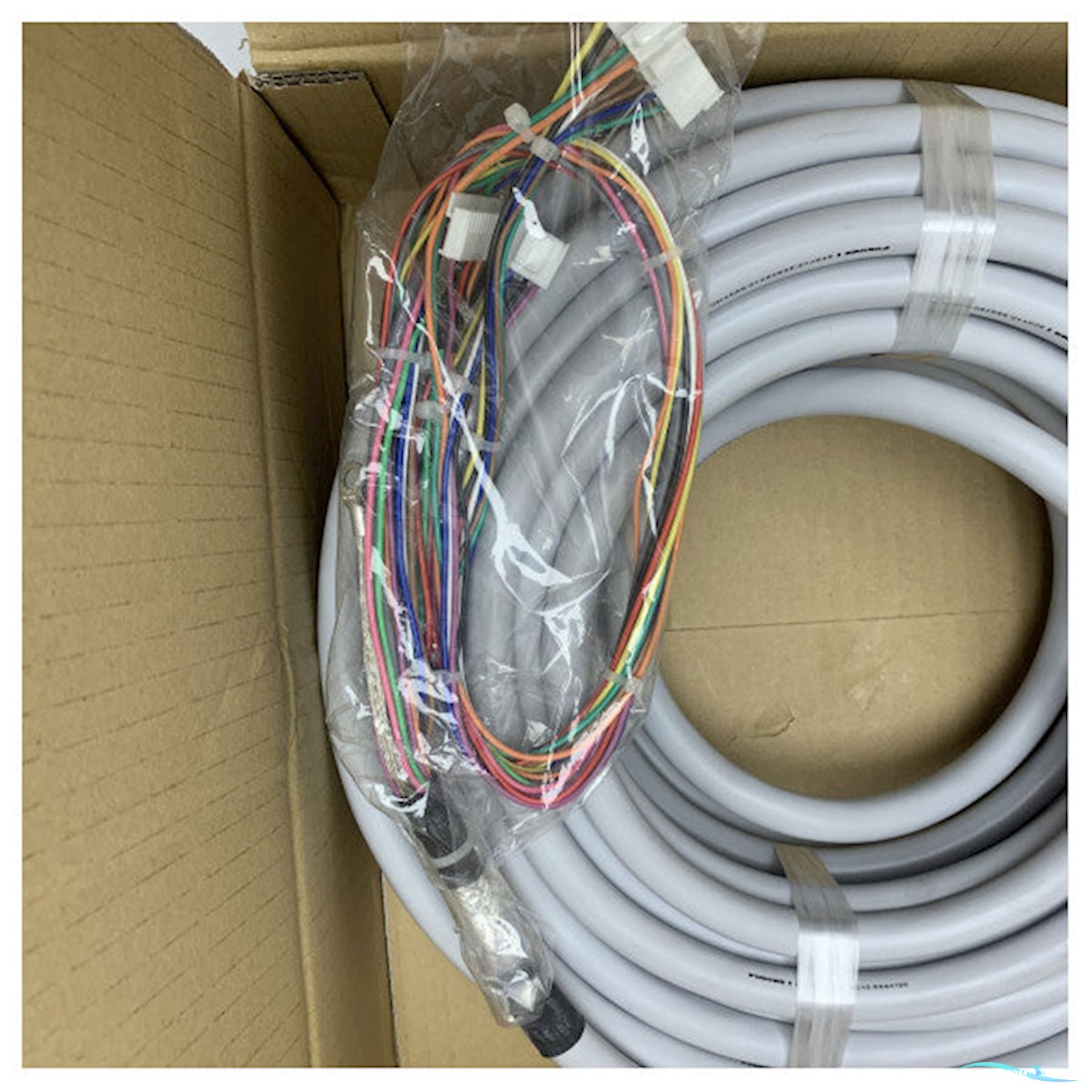 Furuno MJ-B24LPF0012 20M FR-8065 radar cable - 00132598000