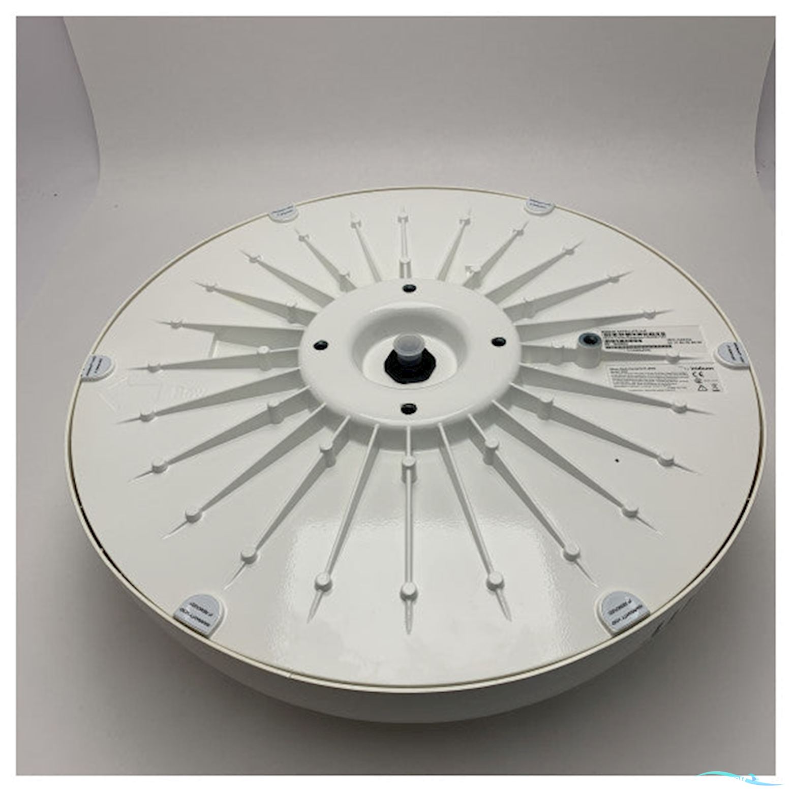 Iridium Pilot Omnidirectional Satellite Antenna Communication System