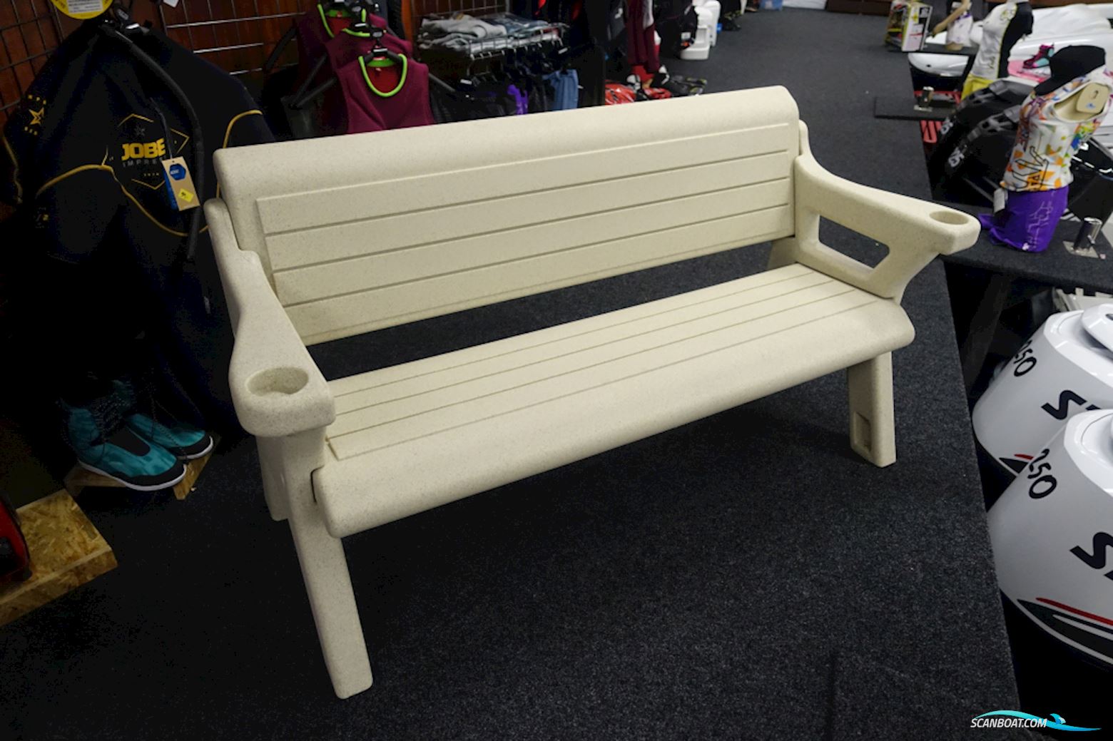 Outdoor Bench NIEUW Båtsutrustning 2024, Holland