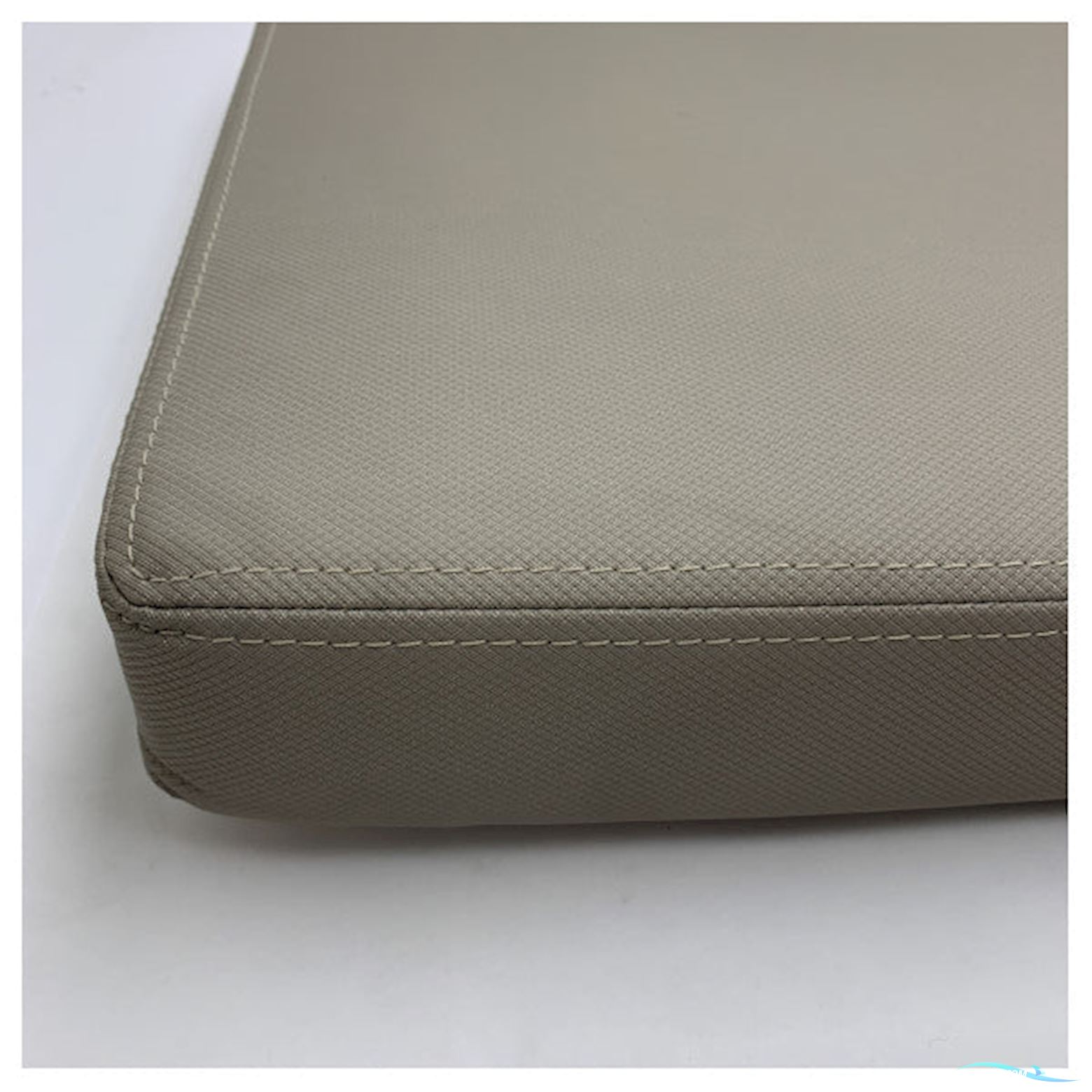 Quicksilver 855 Cockpit Bench Seat Cushion Starboard Side - 2294665