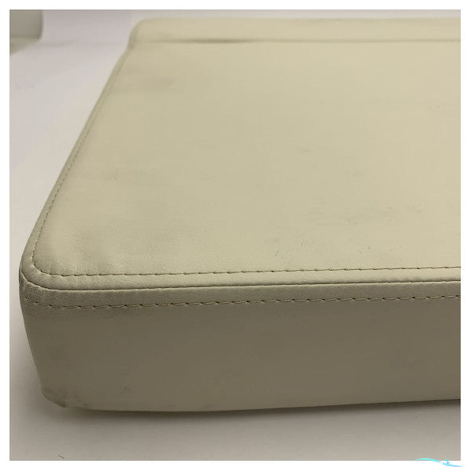 Quicksilver Activ 755 Weekend White Seat Cushion for Dinette Front Seat - 2222340