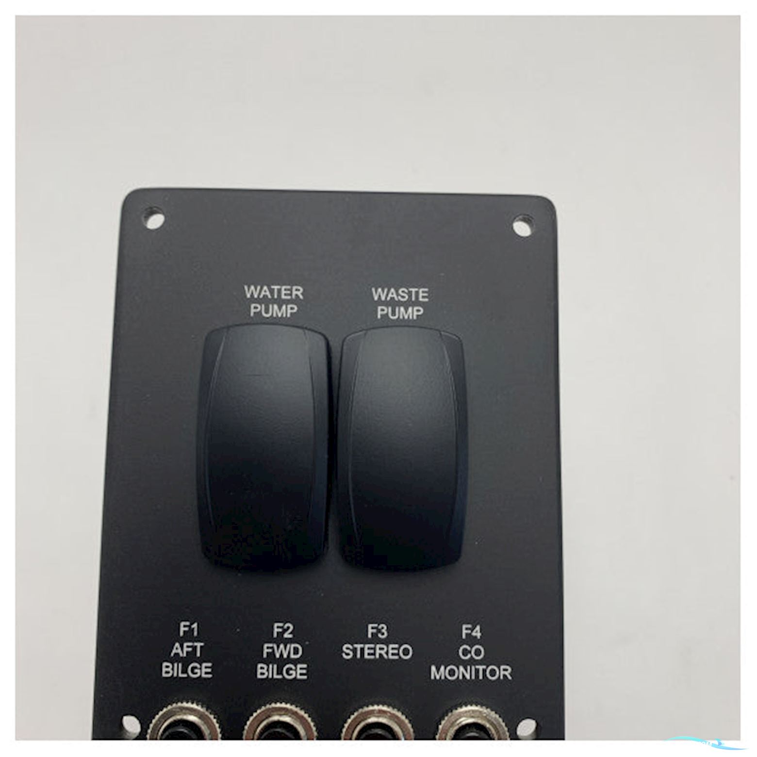 Quicksilver Marine Single Engine Control Panel With Battery Switch - 12V DC Boat Electrical System