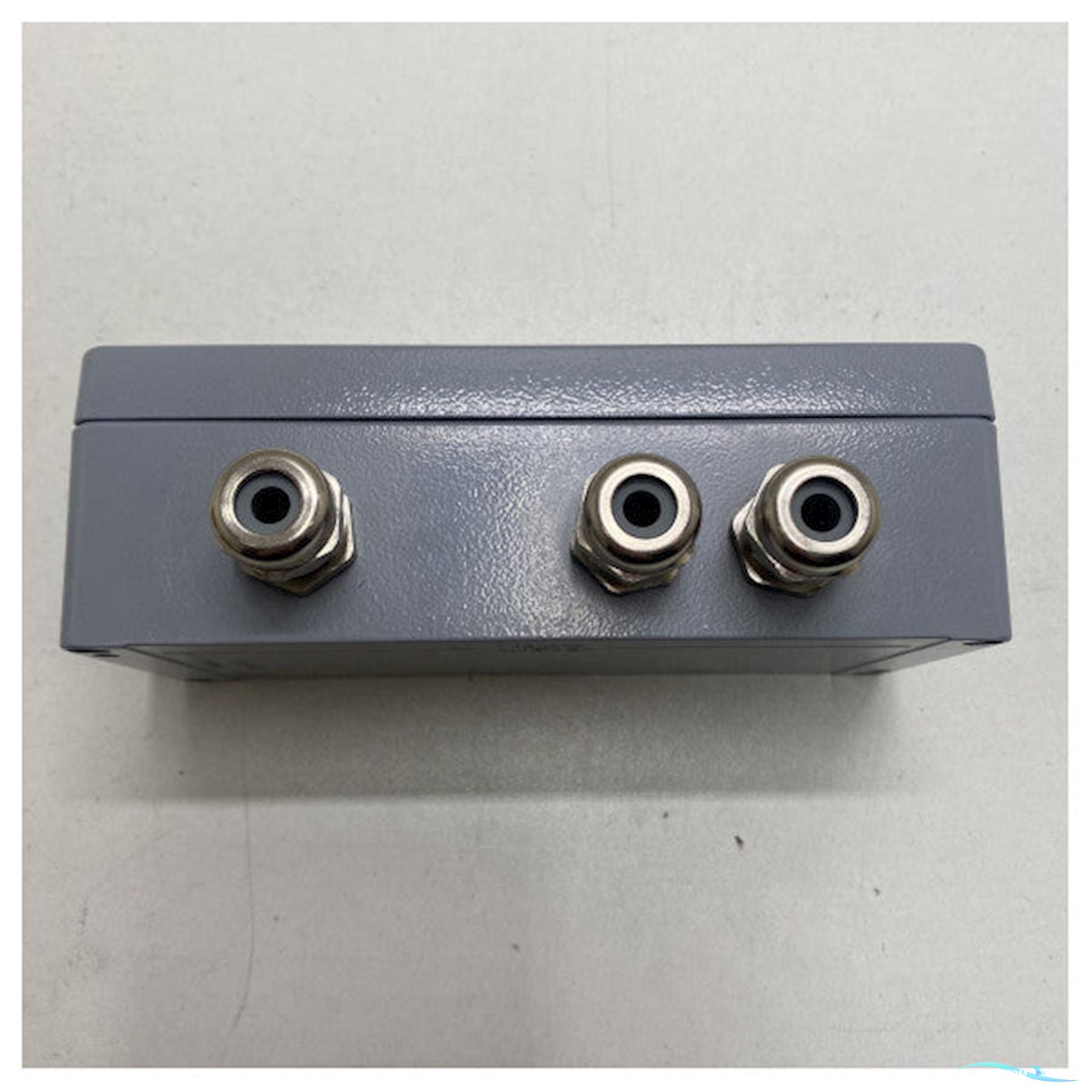 Radio Zeeland RZ410 Amp Sep | Analog Scheidingsunit