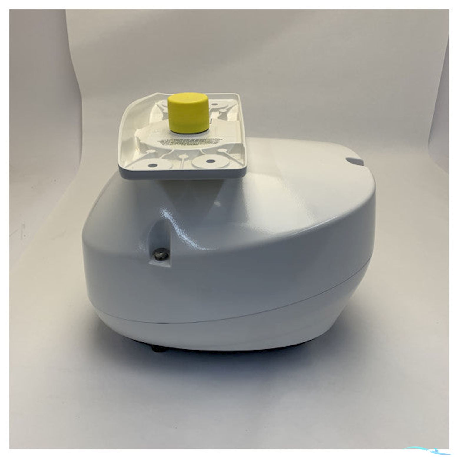 Raymarine Magnum 4kW Radar Pedestal With Vcm100 - E70484