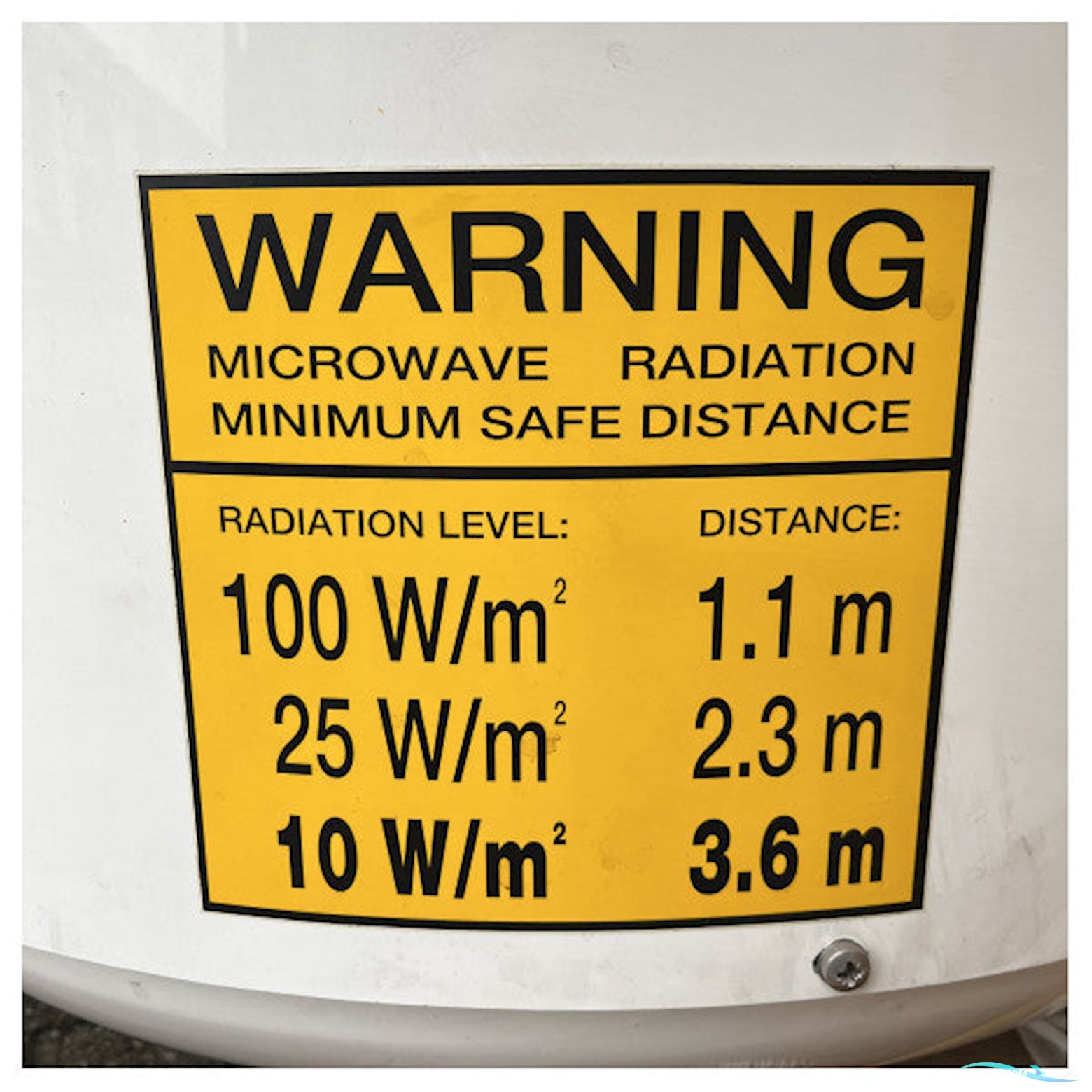 Sailor Fleet 77 satellite communication system - TT-3038C