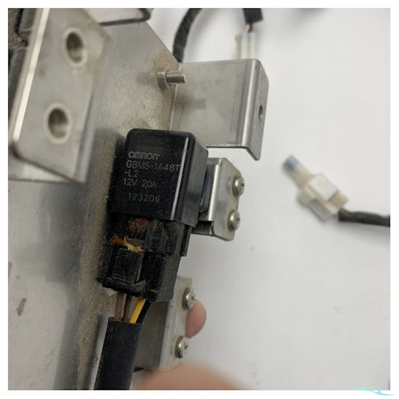 Suzuki 6X6-F8T73972 Marine Wiring Harness - Durable Electrical Connection for Harsh Sea Environments