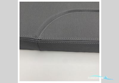 Uttern C77 Portside Cockpit Seat Cushion Antracite - 2222450E Båtsutrustning 2026, Holland