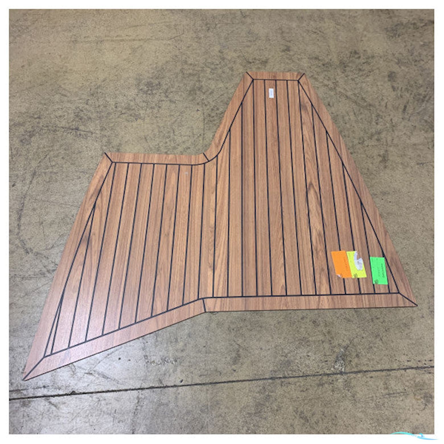 Uttern S49/51 Forward Cockpit Teak Laminated Floor Kit - 2085266B Båtsutrustning 2025, Holland