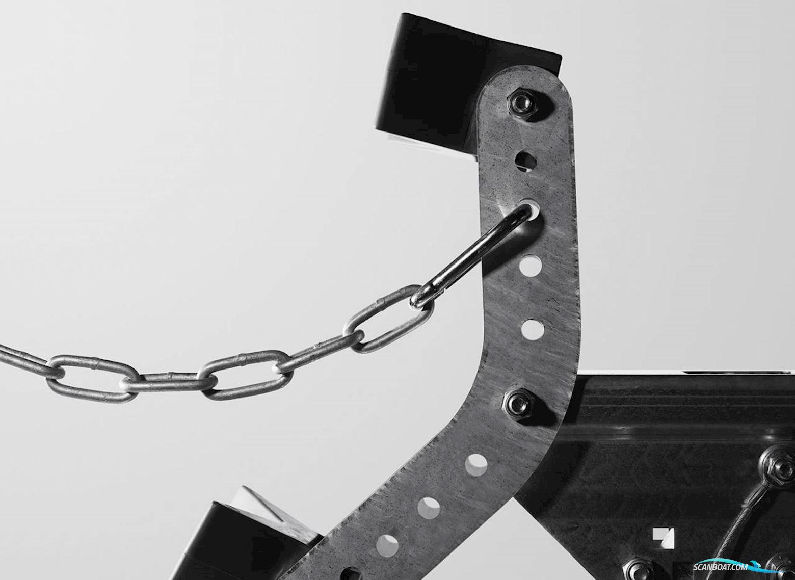 Brenderup ASR X 1300 KG - 22 fod