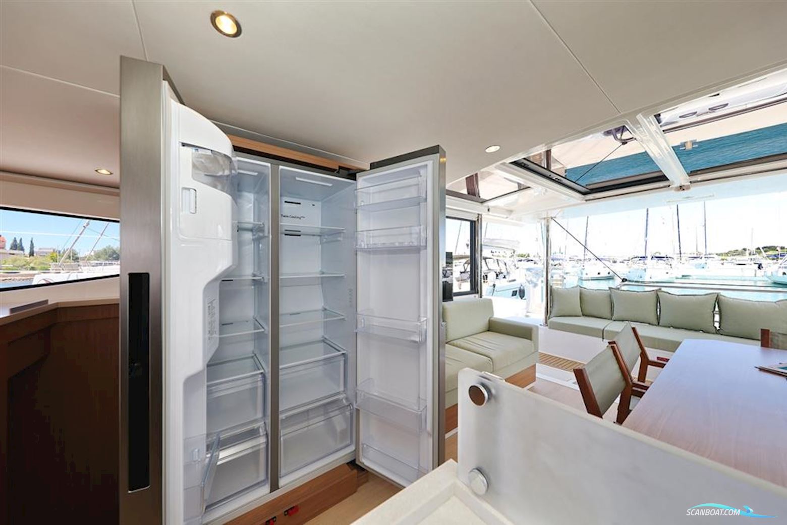 Bali Catamarans 4.4