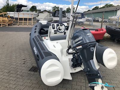 Brig E4 Eagle Luxus Rib Båttyp Inte specificerat 2025, med Yamaha F40FETL motor, Danmark