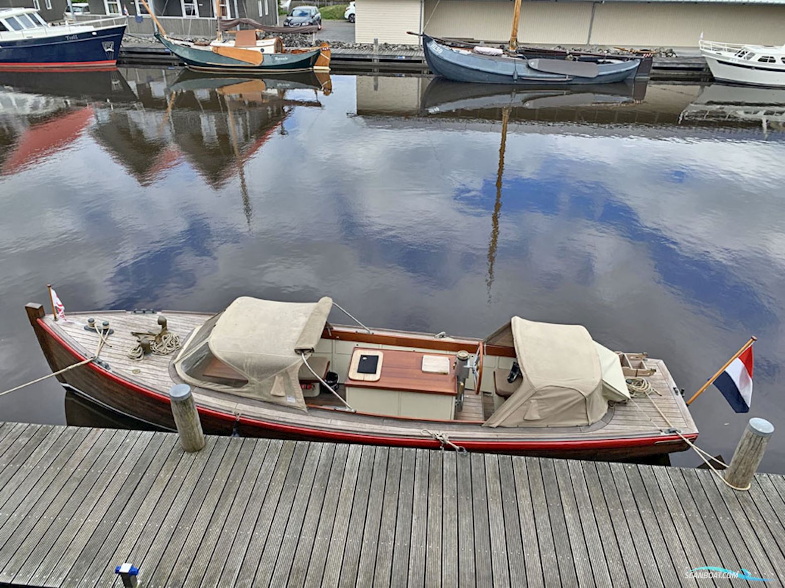 ex Marine Motorsloep 30