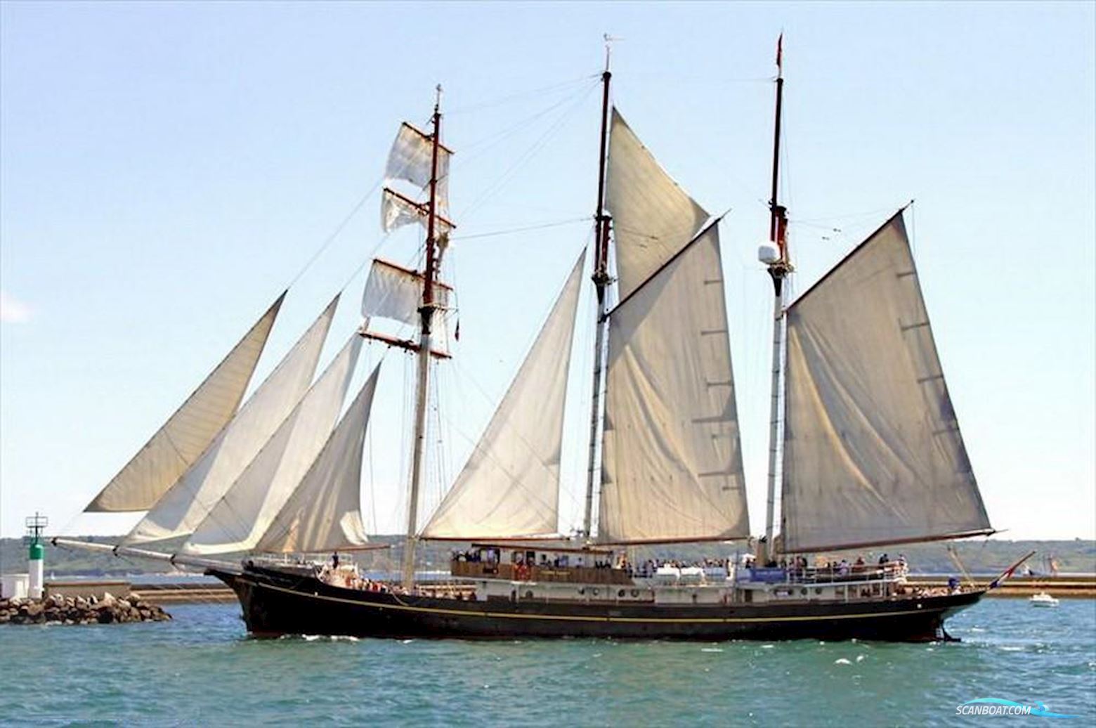 Royal Tallship 3-Mast Sail Schooner
