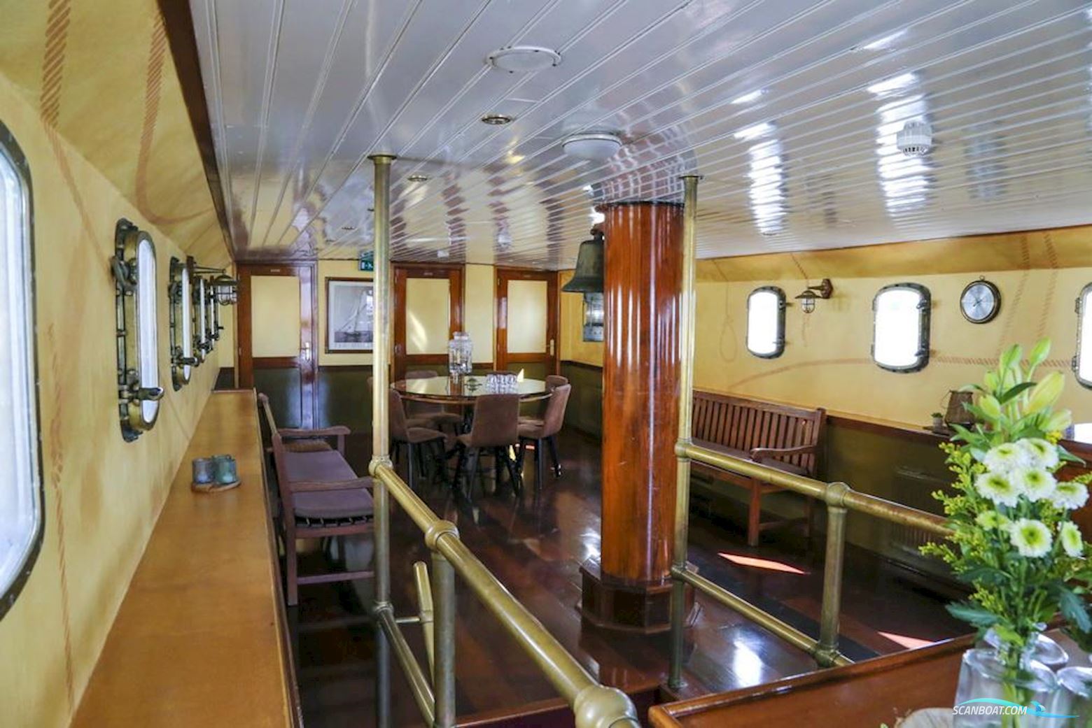 Traditional Barkentijn