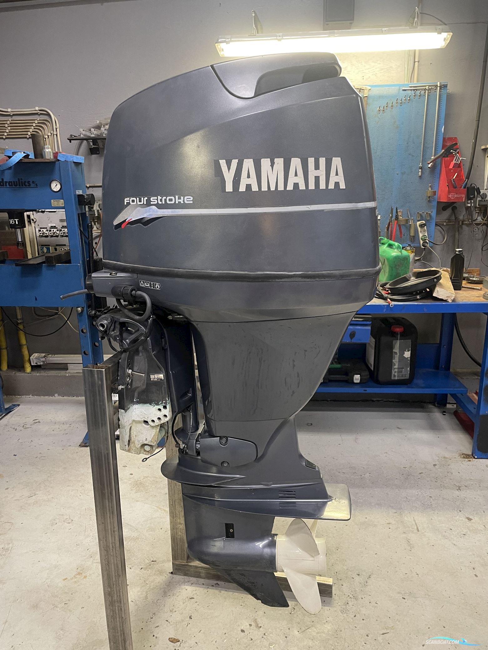 Yamaha F80Aetl Boat engine 2001, Denmark