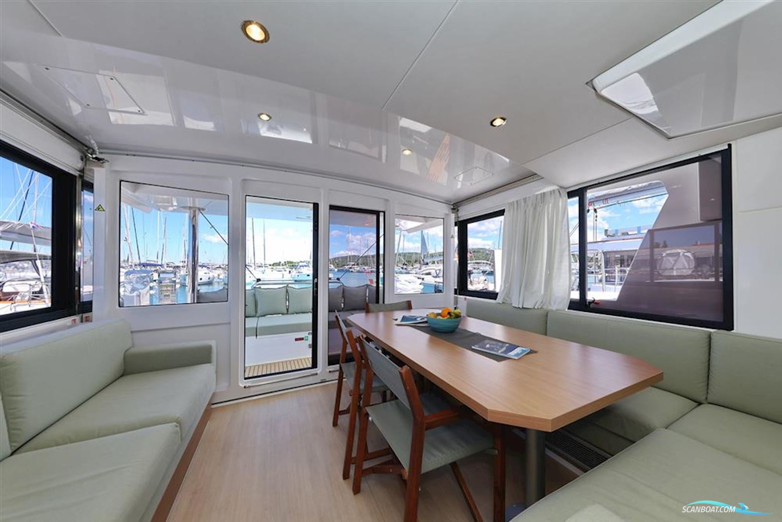 Bali Catamarans 4.4