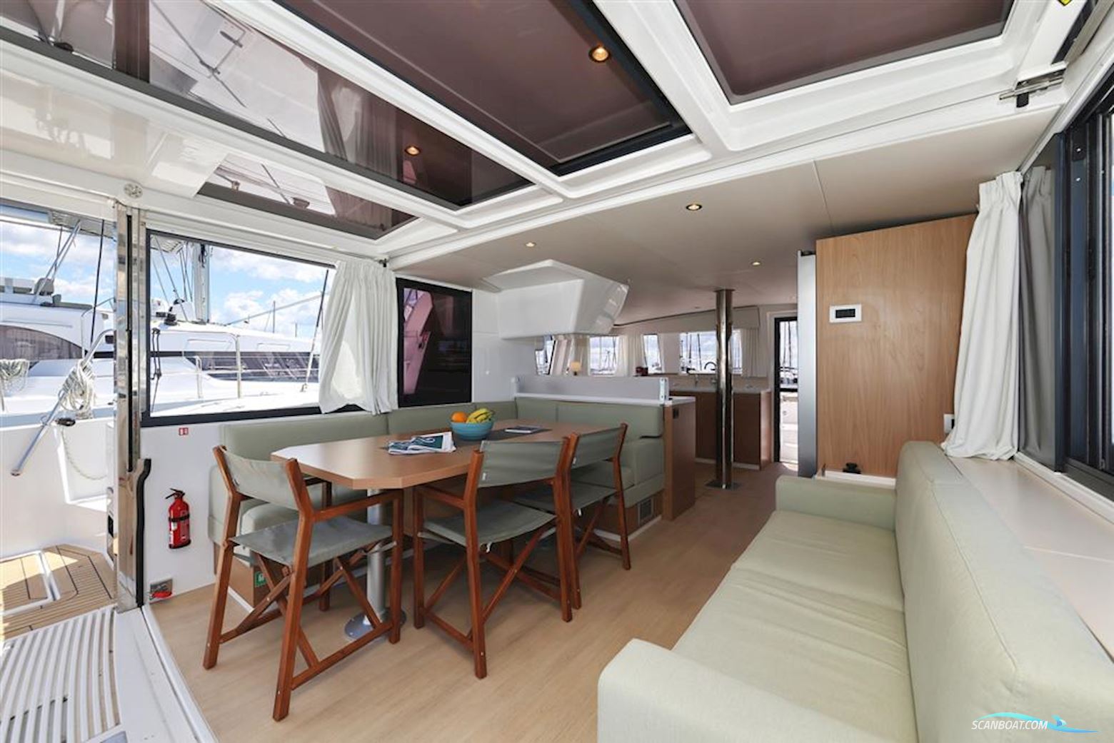 Bali Catamarans 4.4