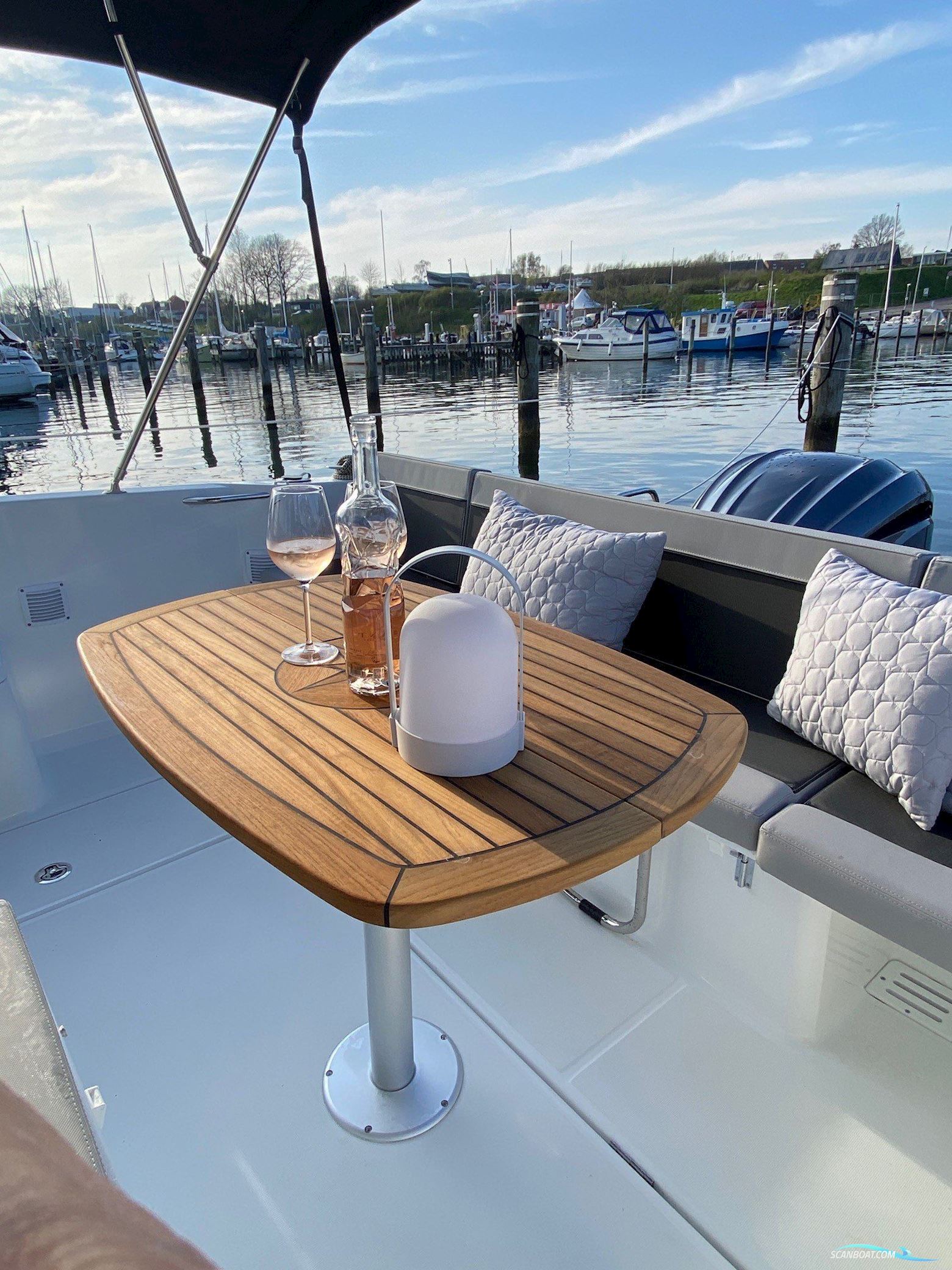 Jeanneau 795 Merry Fisher Serie2