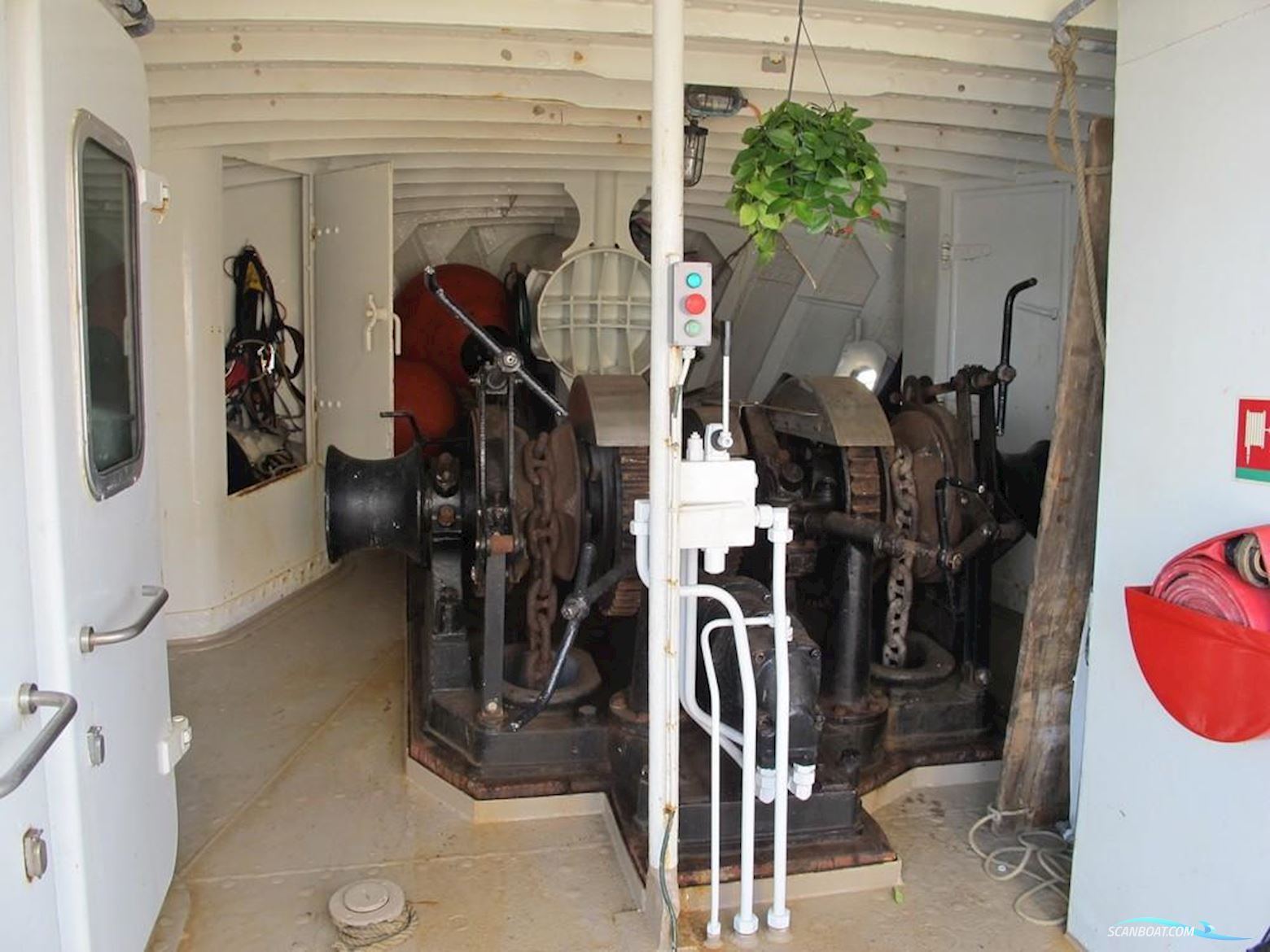 Royal Tallship 3-Mast Sail Schooner