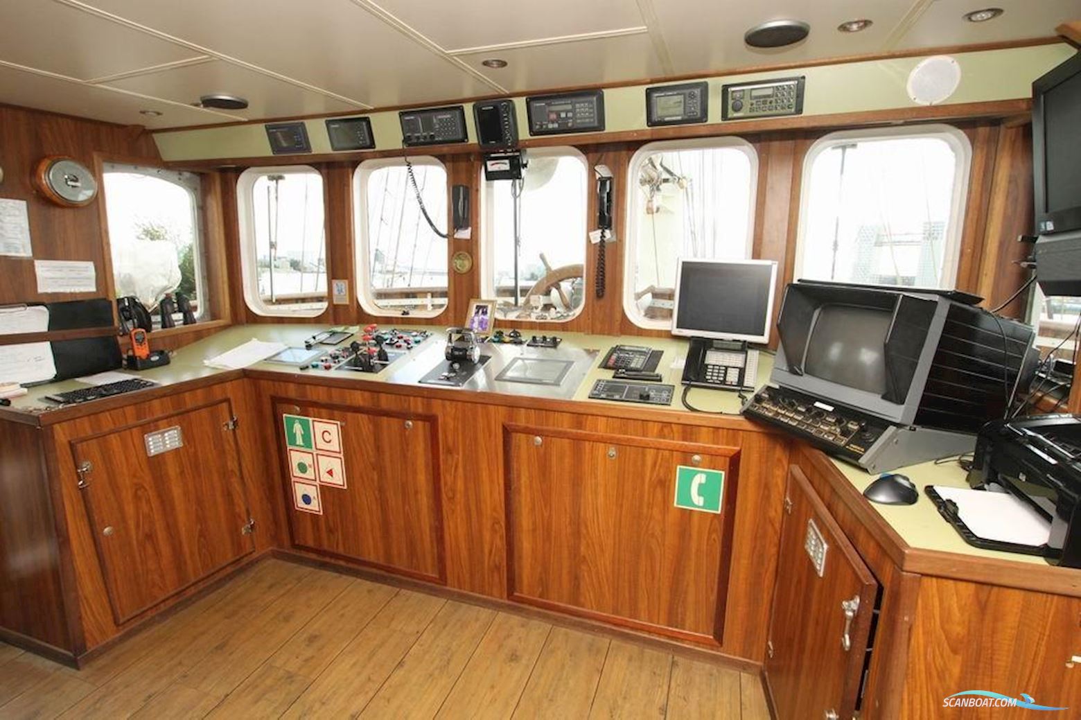 Royal Tallship 3-Mast Sail Schooner