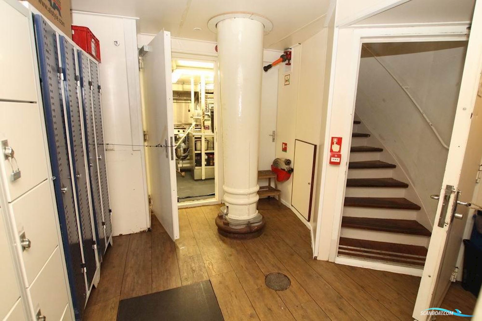 Royal Tallship 3-Mast Sail Schooner