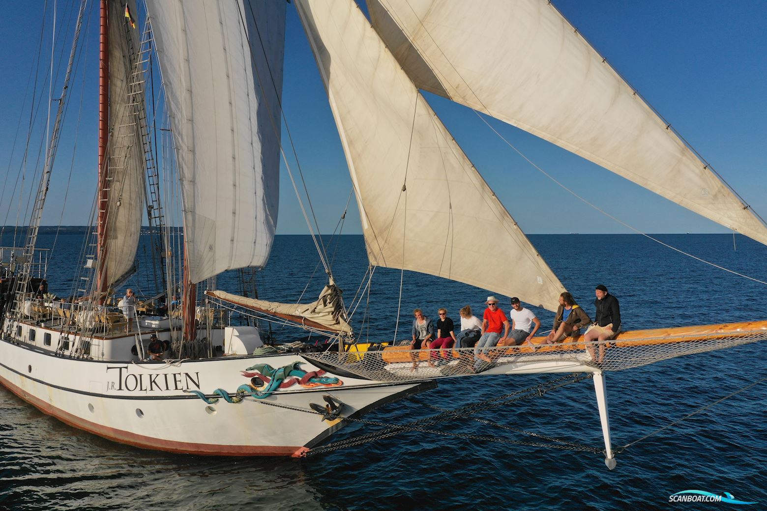 Schooner Topsail